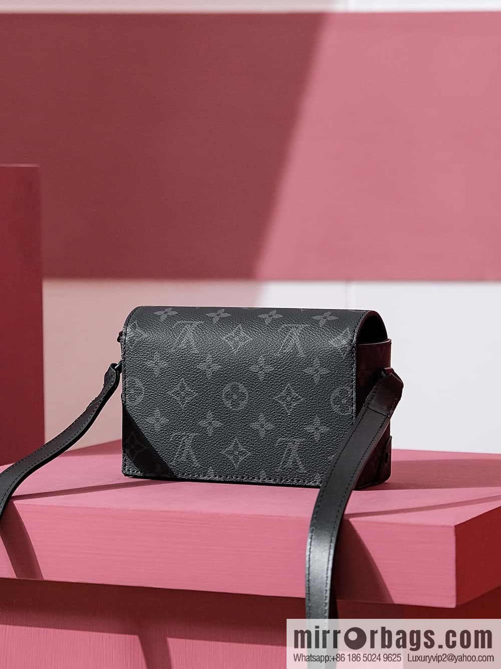 LV M81783 STEAMER mini handbag