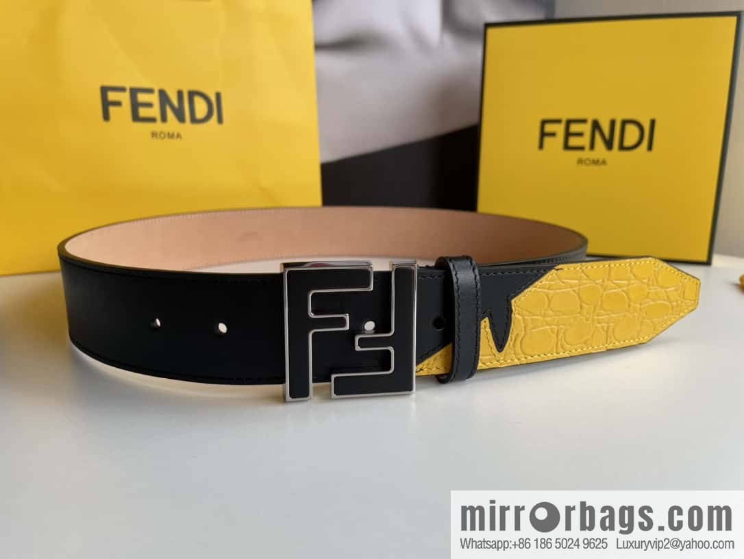FENDI Fendi FF logo exquisite craftsmanship metal buckle first layer cowhide splicing snake skin belt