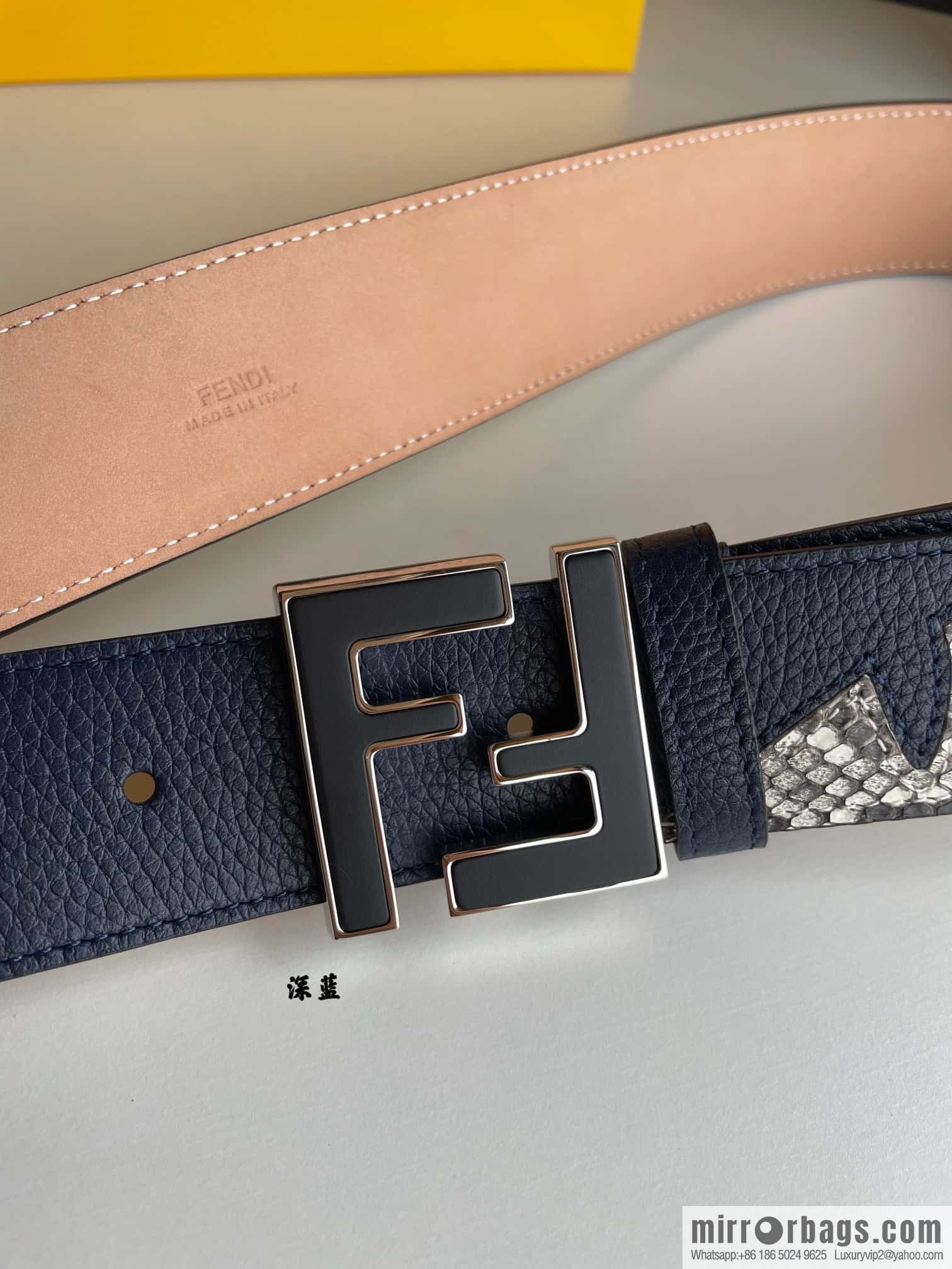 FENDI Fendi FF logo exquisite craftsmanship metal buckle first layer cowhide splicing snake skin belt