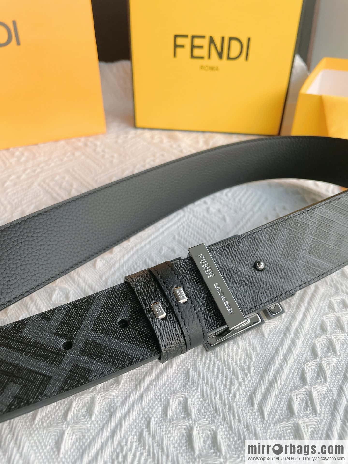 FENDI Fendi FF logo exquisite craftsmanship metal buckle, first layer cowhide double-sided belt 4.0cm