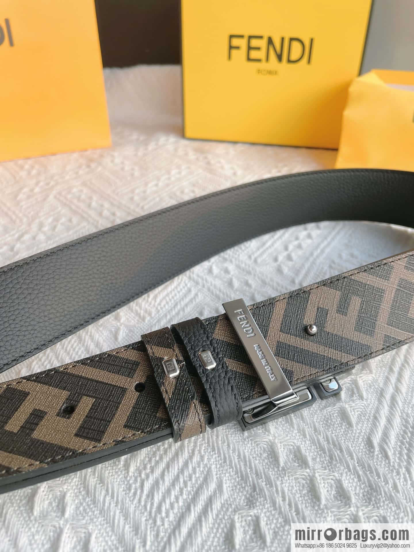 FENDI Fendi FF logo exquisite craftsmanship metal buckle, first layer cowhide double-sided belt 4.0cm