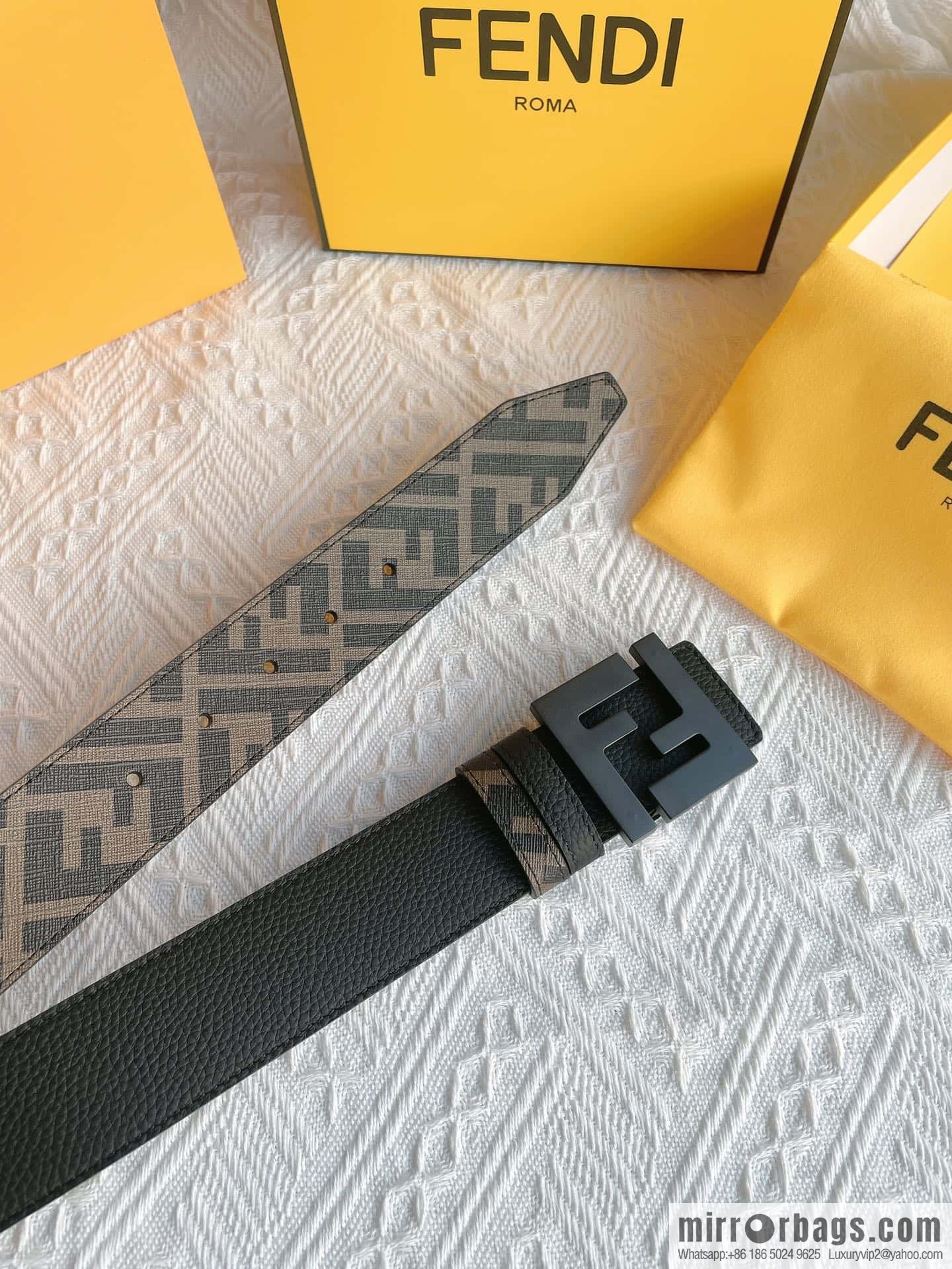 FENDI Fendi FF logo exquisite craftsmanship metal buckle, first layer cowhide double-sided belt 4.0cm