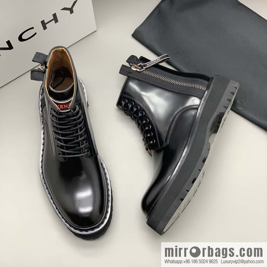 Givenchy/Givenchy, Cowhide, Men's Lace-Up Boots