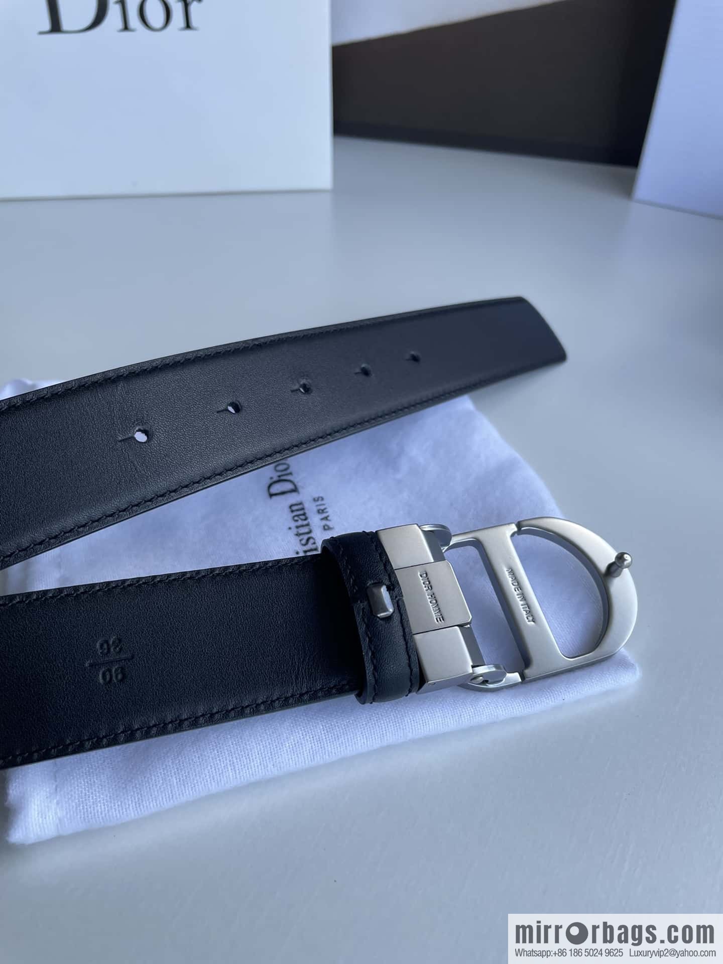 Dior, imported first layer cowhide matte texture metal buckle men's waist practical and embellished belt
