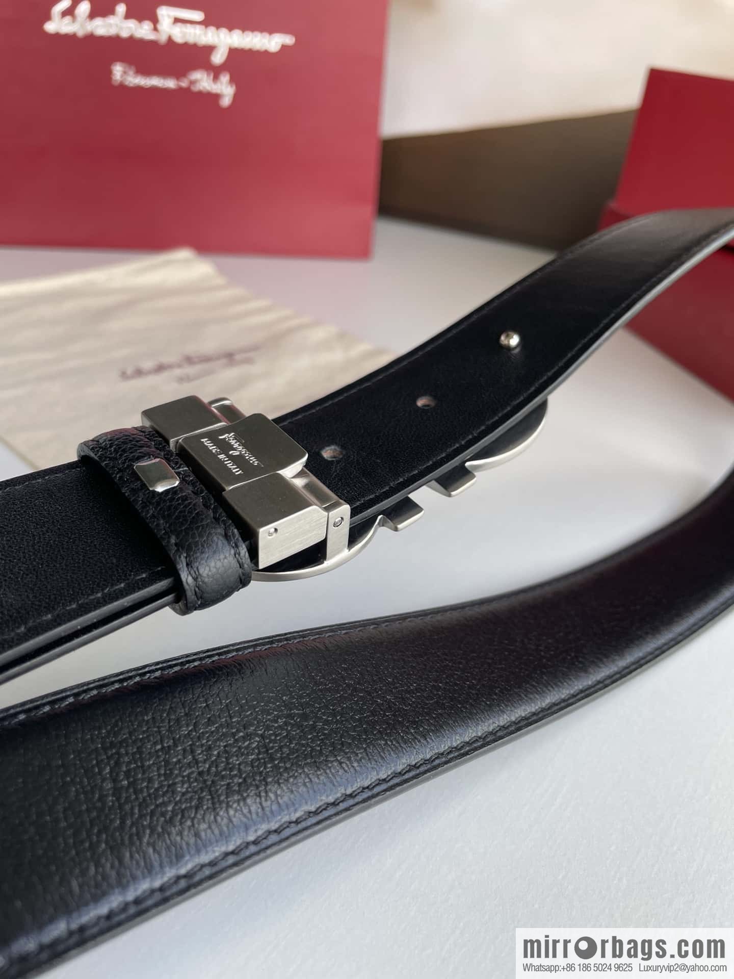 Ferragam Ferragamo, double-sided with delicate first layer of cowhide sheepskin texture belt 3.5cm