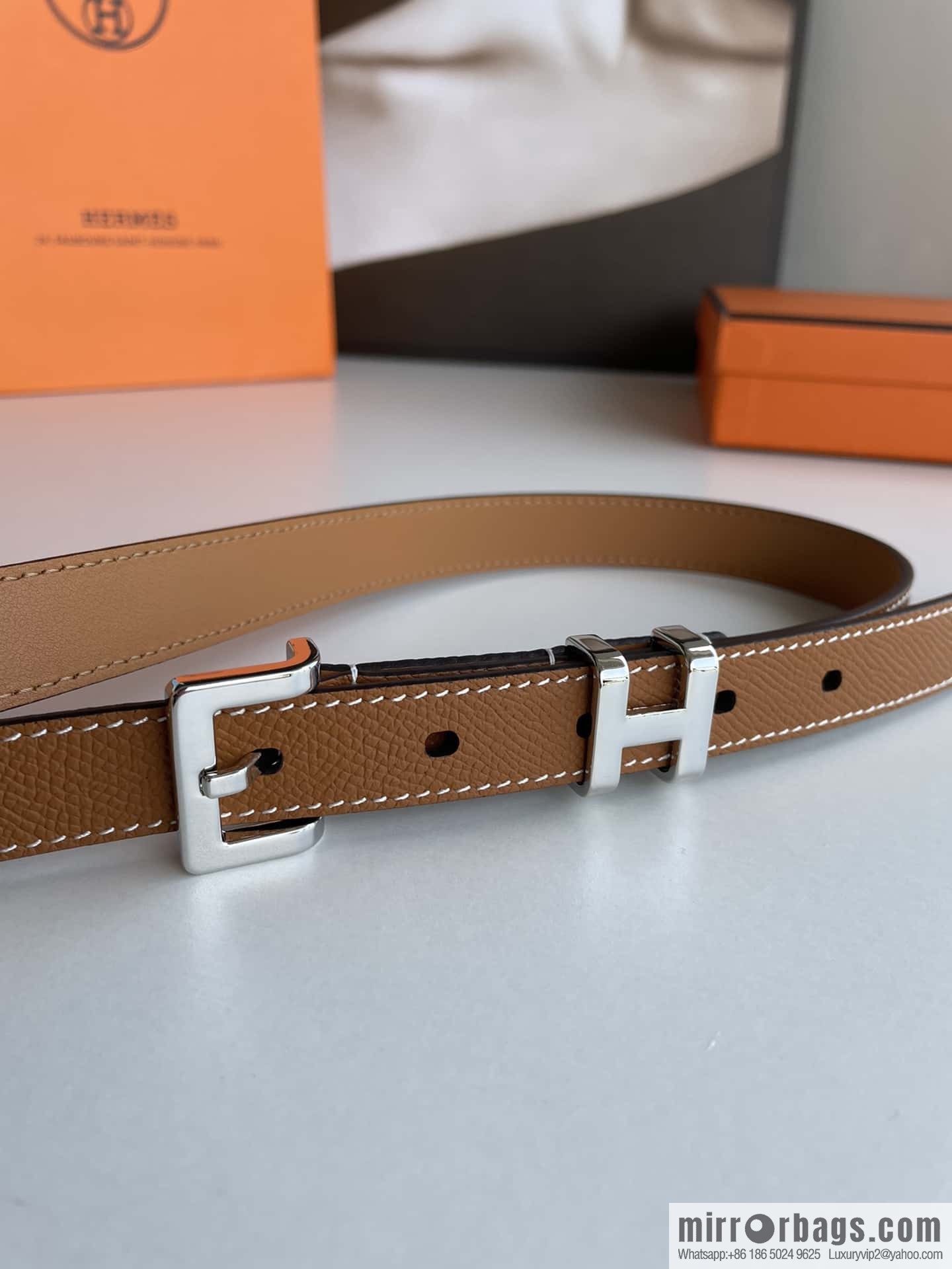 Hermes, the new women's 2.0cm belt