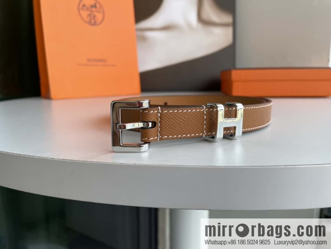 Hermes, the new women's 2.0cm belt