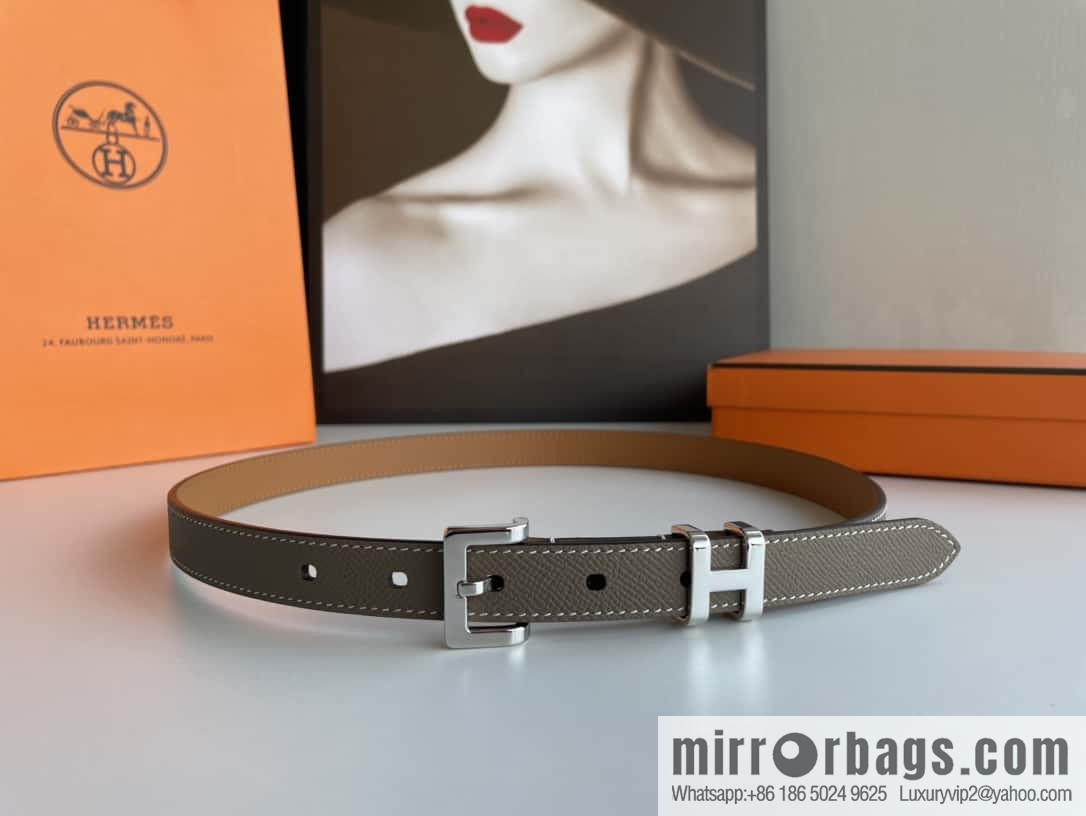 Hermes, the new women's 2.0cm belt