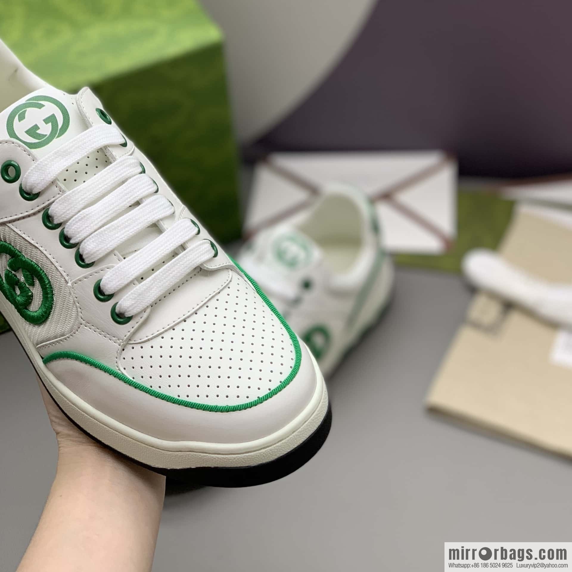 GUCCI side decoration classic double G men's casual shoes