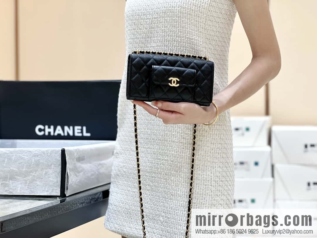 CHANEL 22A Advanced Handicraft Series WOC AP2830