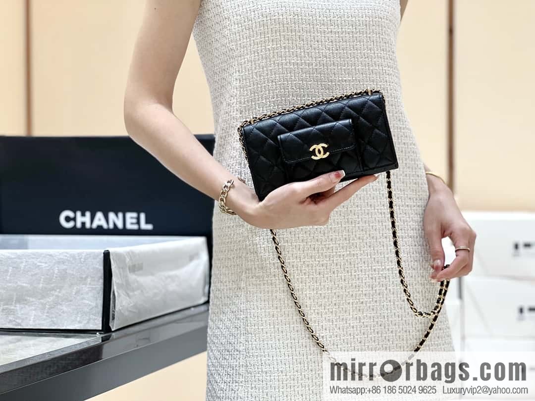 CHANEL 22A Advanced Handicraft Series WOC AP2830