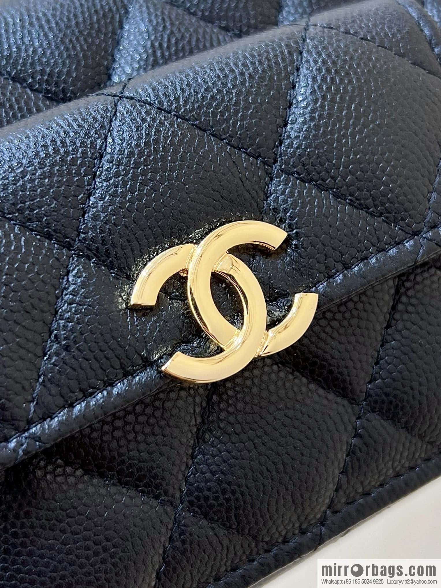 CHANEL 22A Advanced Handicraft Series WOC AP2830