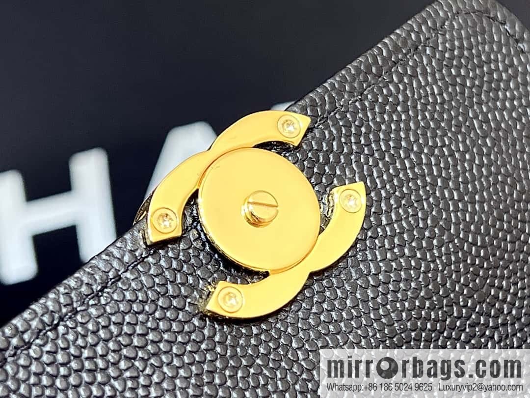 CHANEL 22A Advanced Handicraft Series WOC AP2830