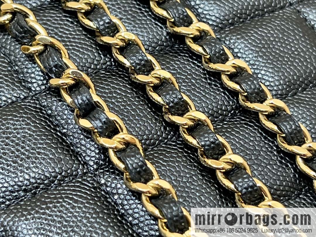 CHANEL 22A Advanced Handicraft Series WOC AP2830