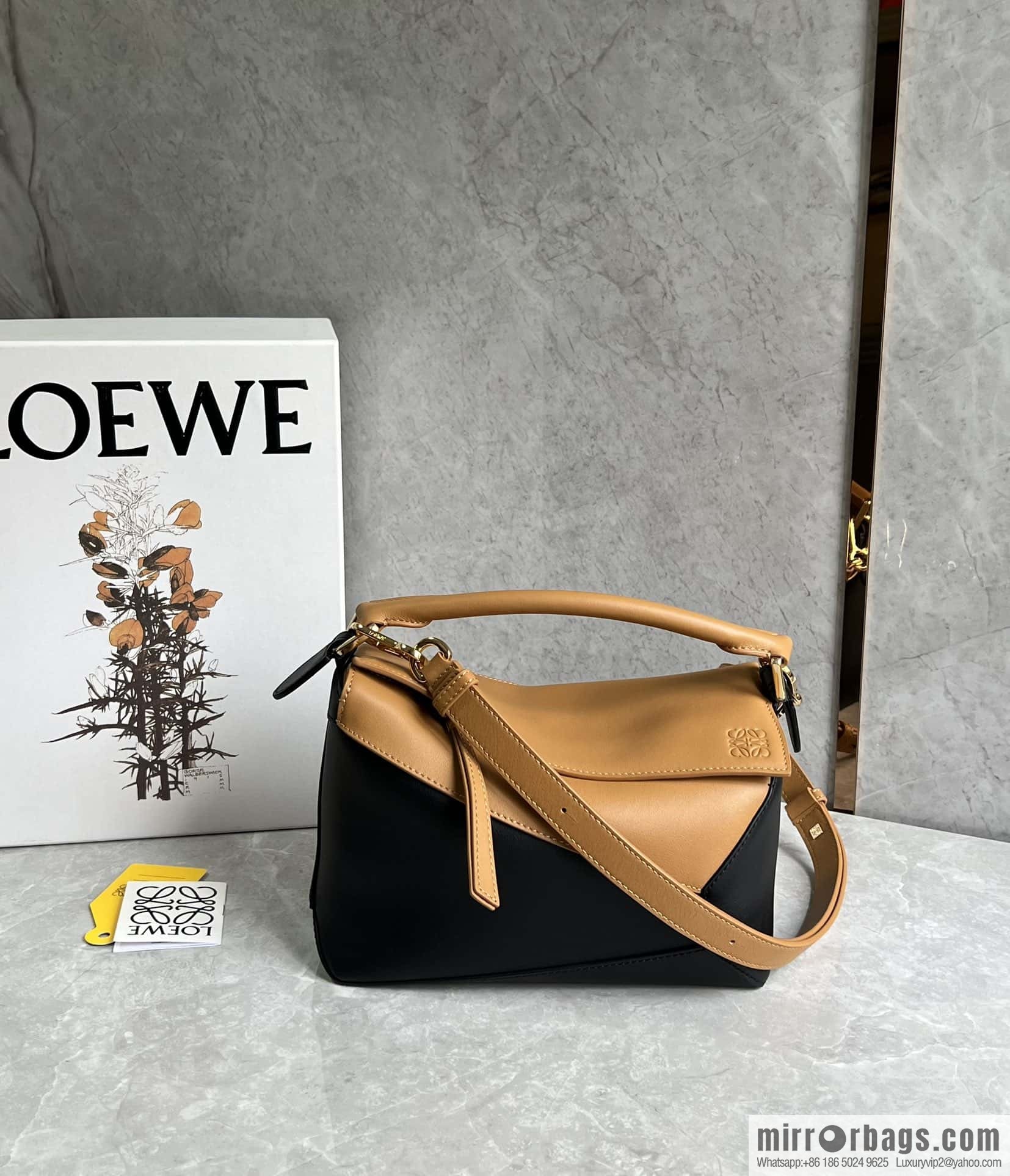 LOEWE Puzzle 24CM bag leather small geometric bag 0681