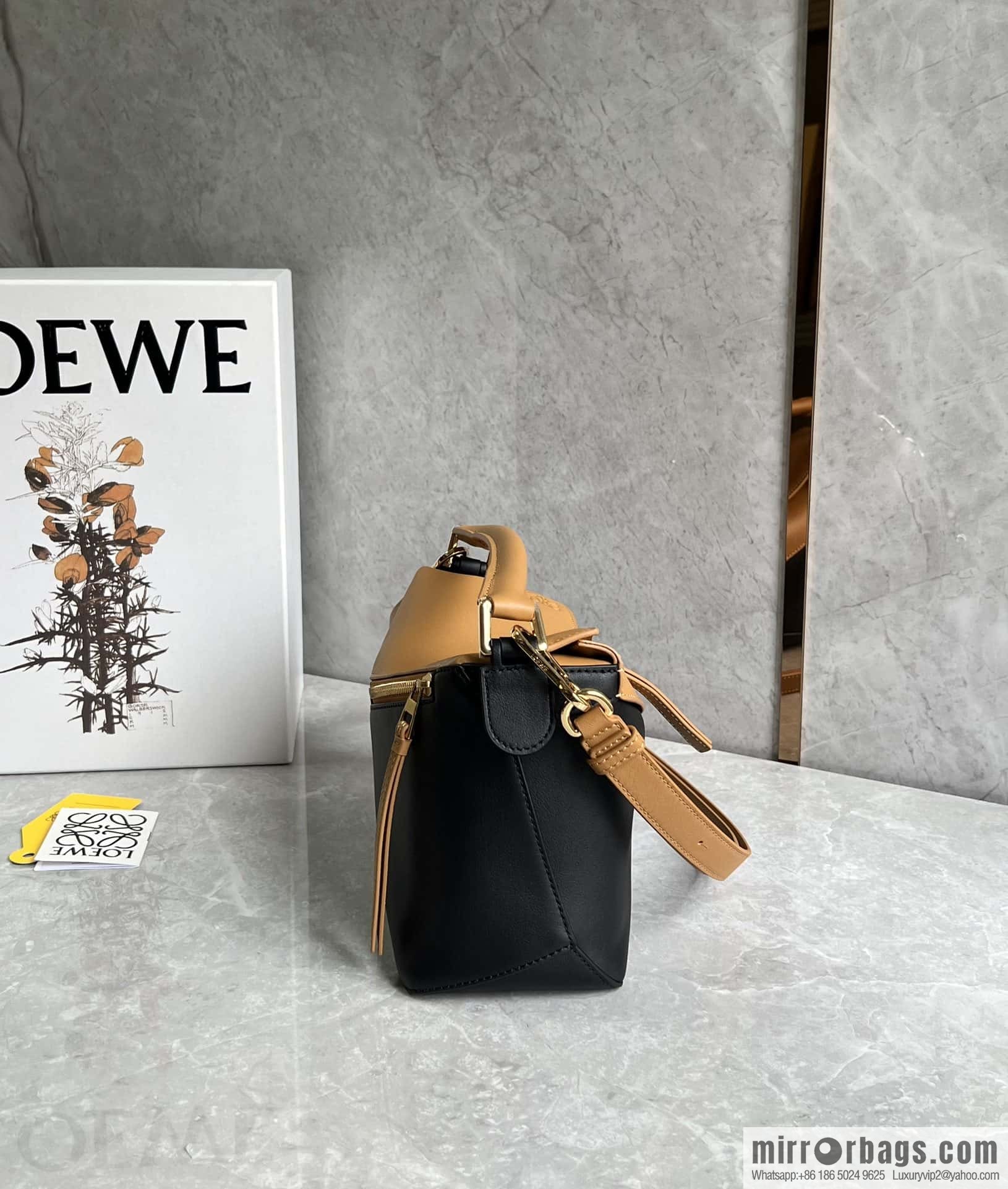 LOEWE Puzzle 24CM bag leather small geometric bag 0681