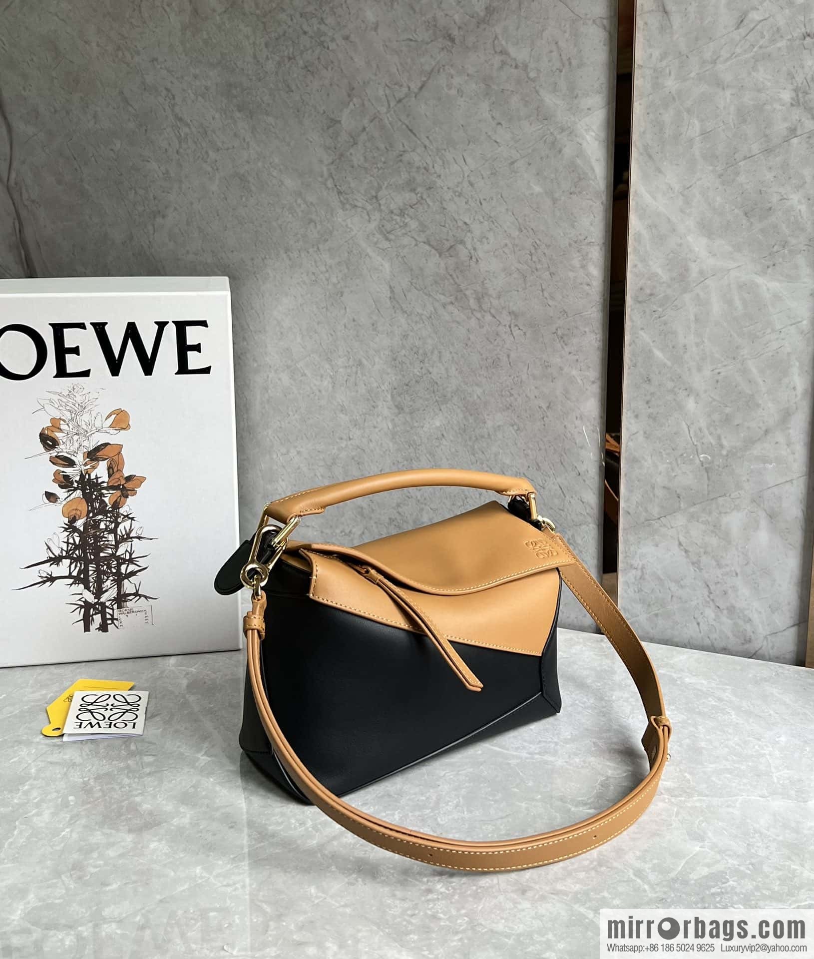 LOEWE Puzzle 24CM bag leather small geometric bag 0681