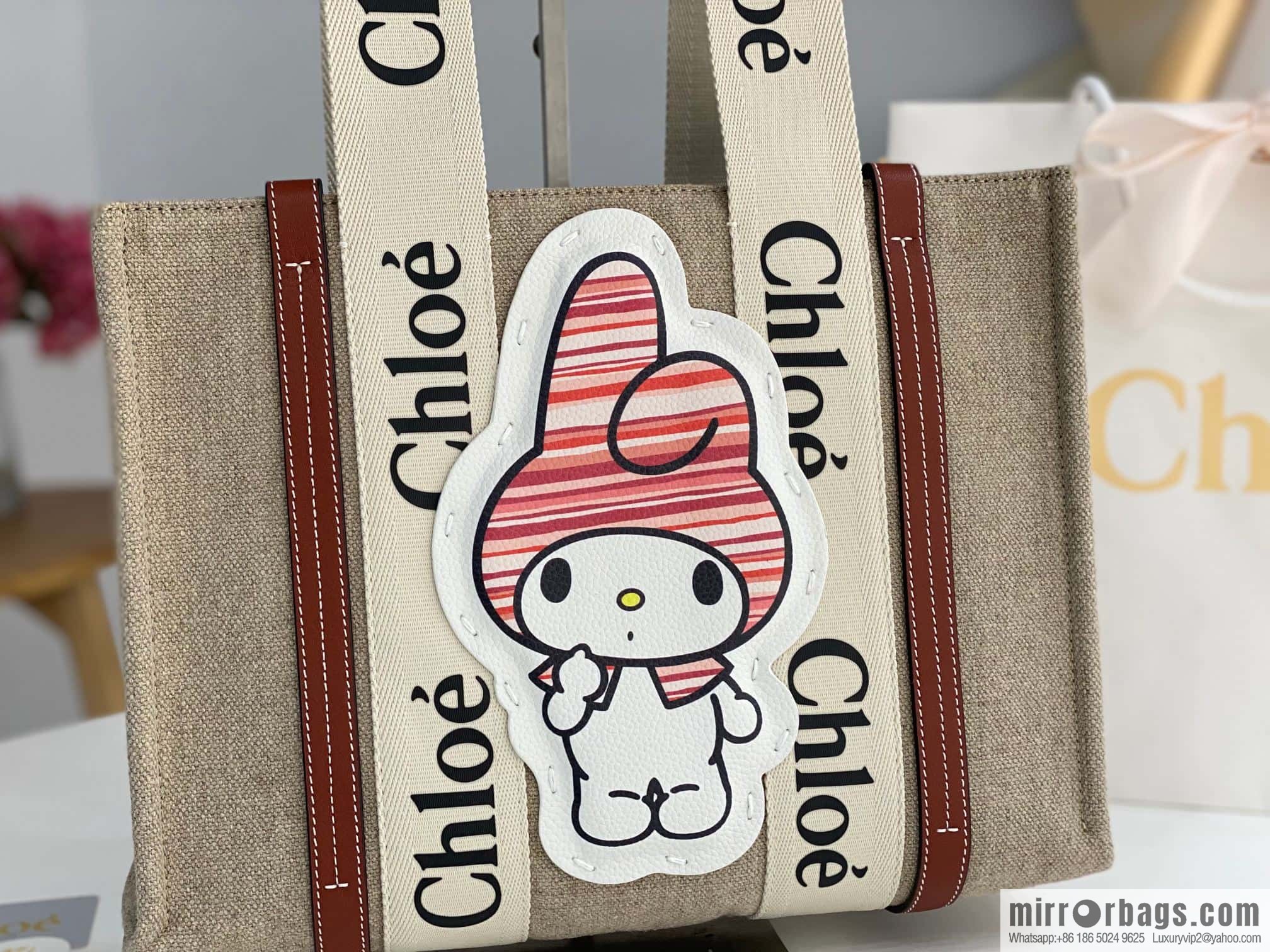 Chloe x My Melody joint, medium Melody tote bag 37CM