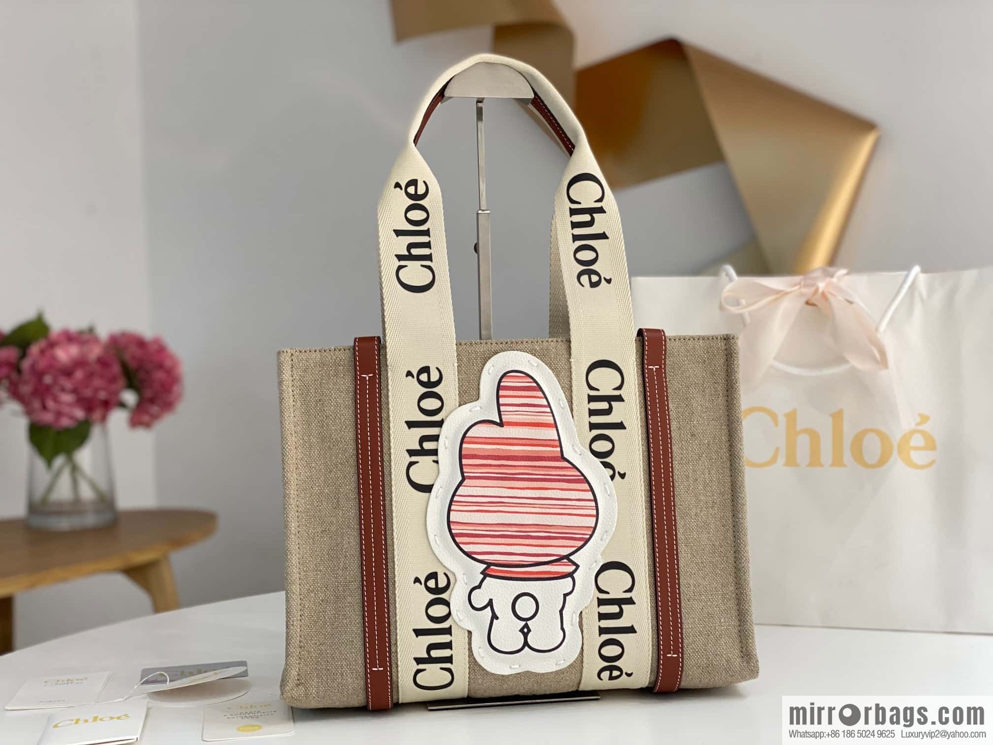 Chloe x My Melody joint, medium Melody tote bag 37CM