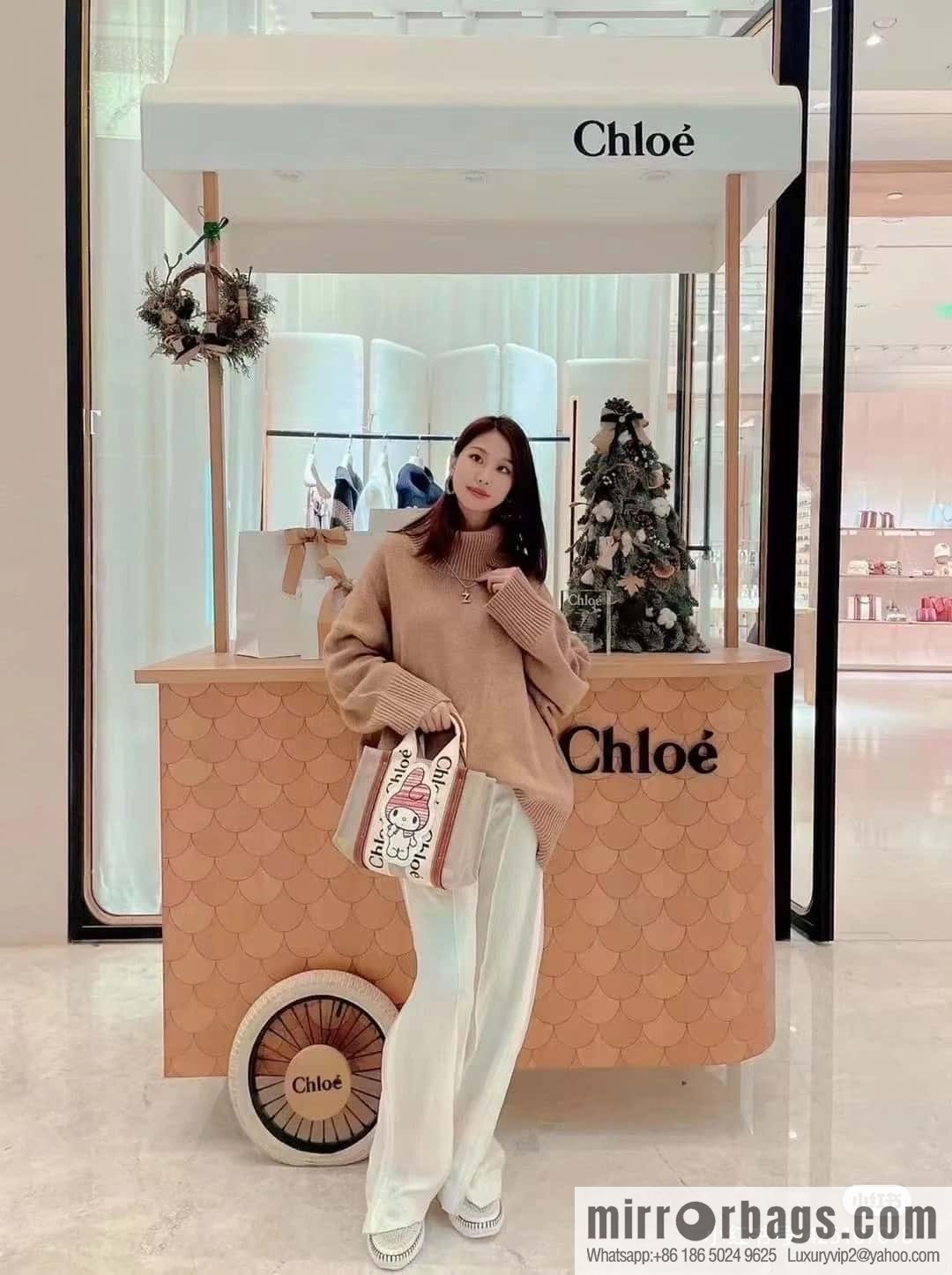Chloe x My Melody joint, small Melody tote bag 26.5CM.