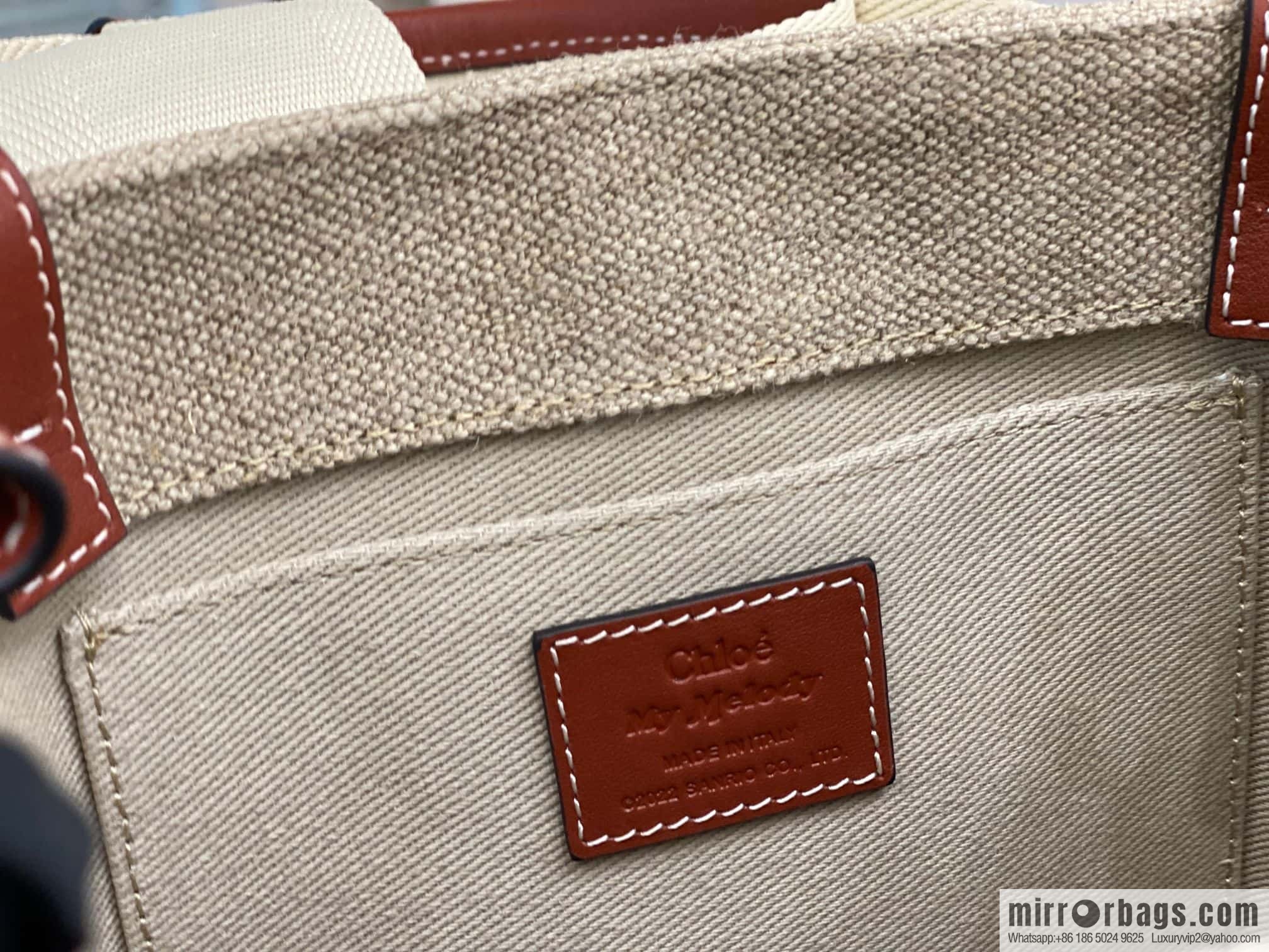 Chloe x My Melody joint, small Melody tote bag 26.5CM.