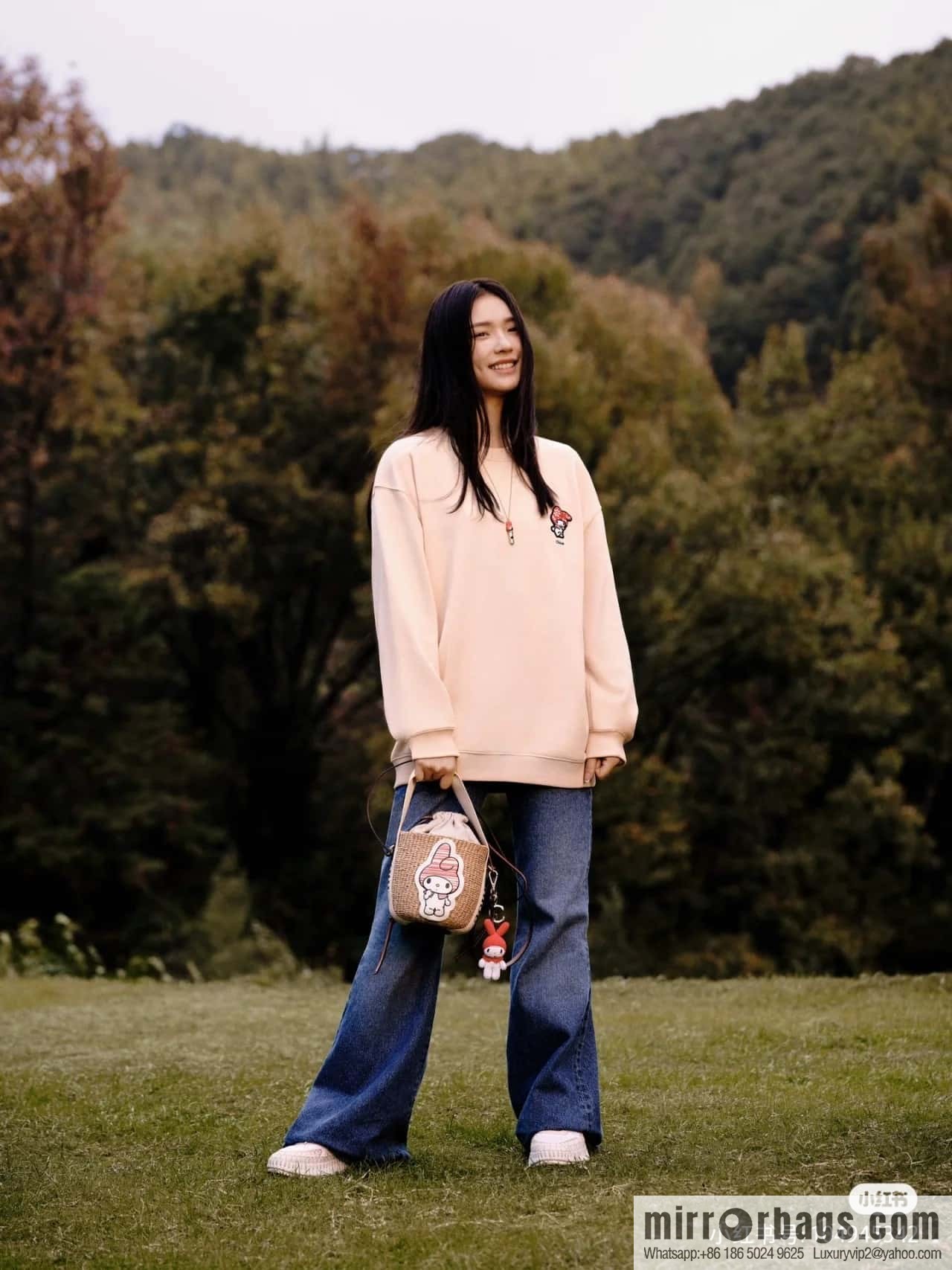Chloe x My Melody joint, Melody straw bucket bag 17CM