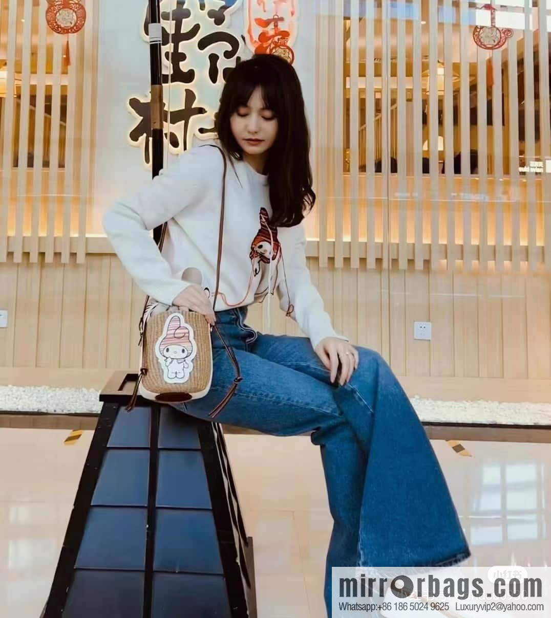 Chloe x My Melody joint, Melody straw bucket bag 17CM
