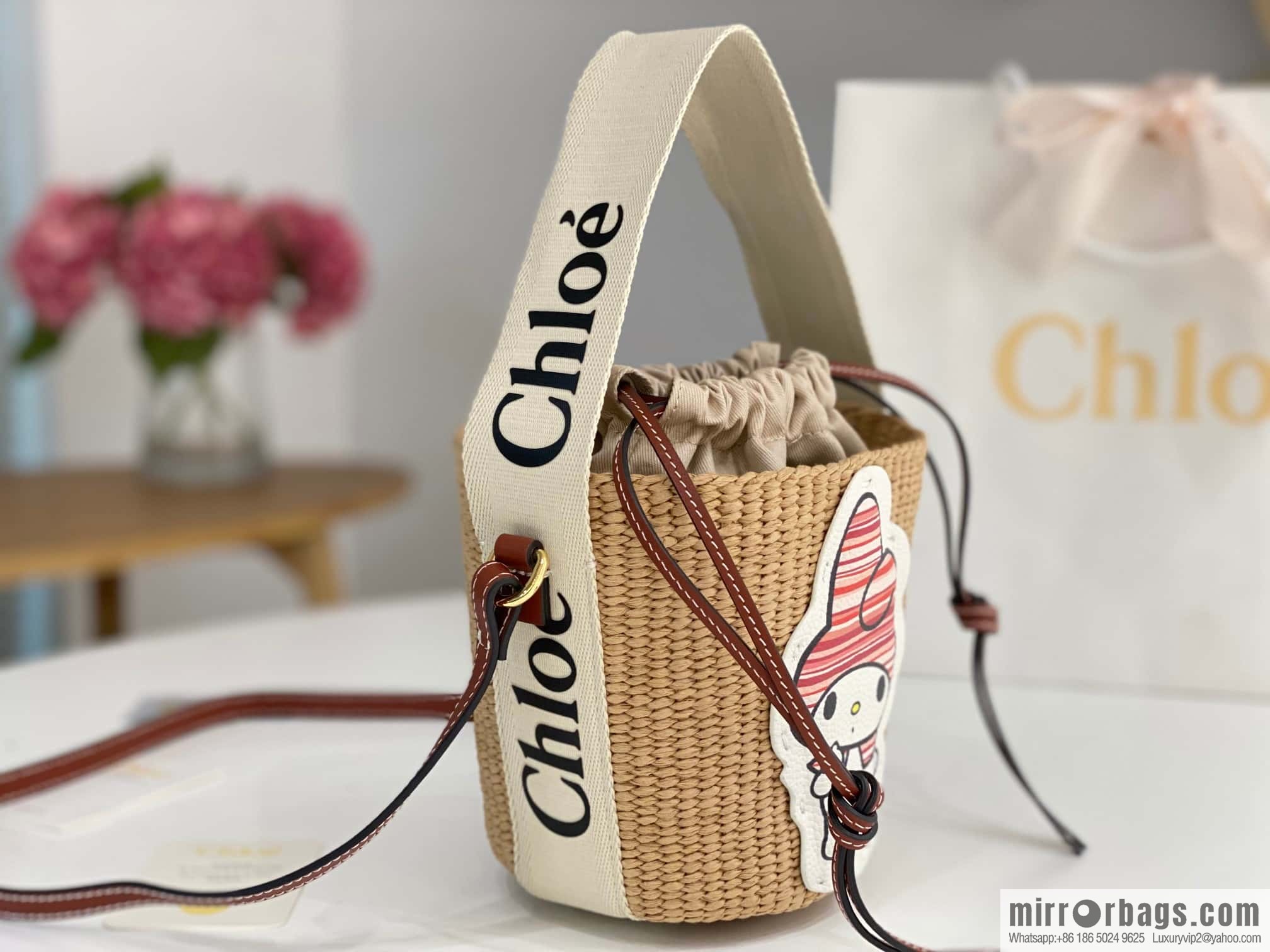 Chloe x My Melody joint, Melody straw bucket bag 17CM