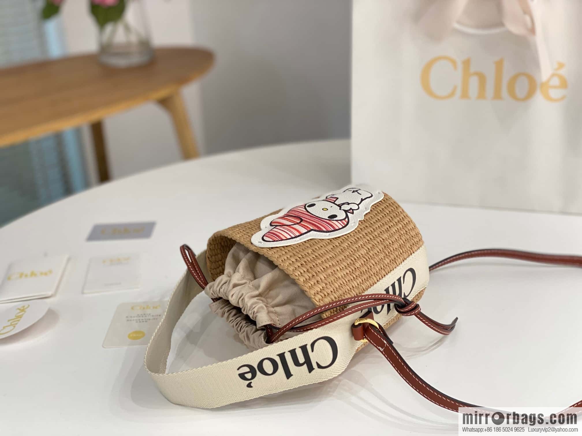 Chloe x My Melody joint, Melody straw bucket bag 17CM
