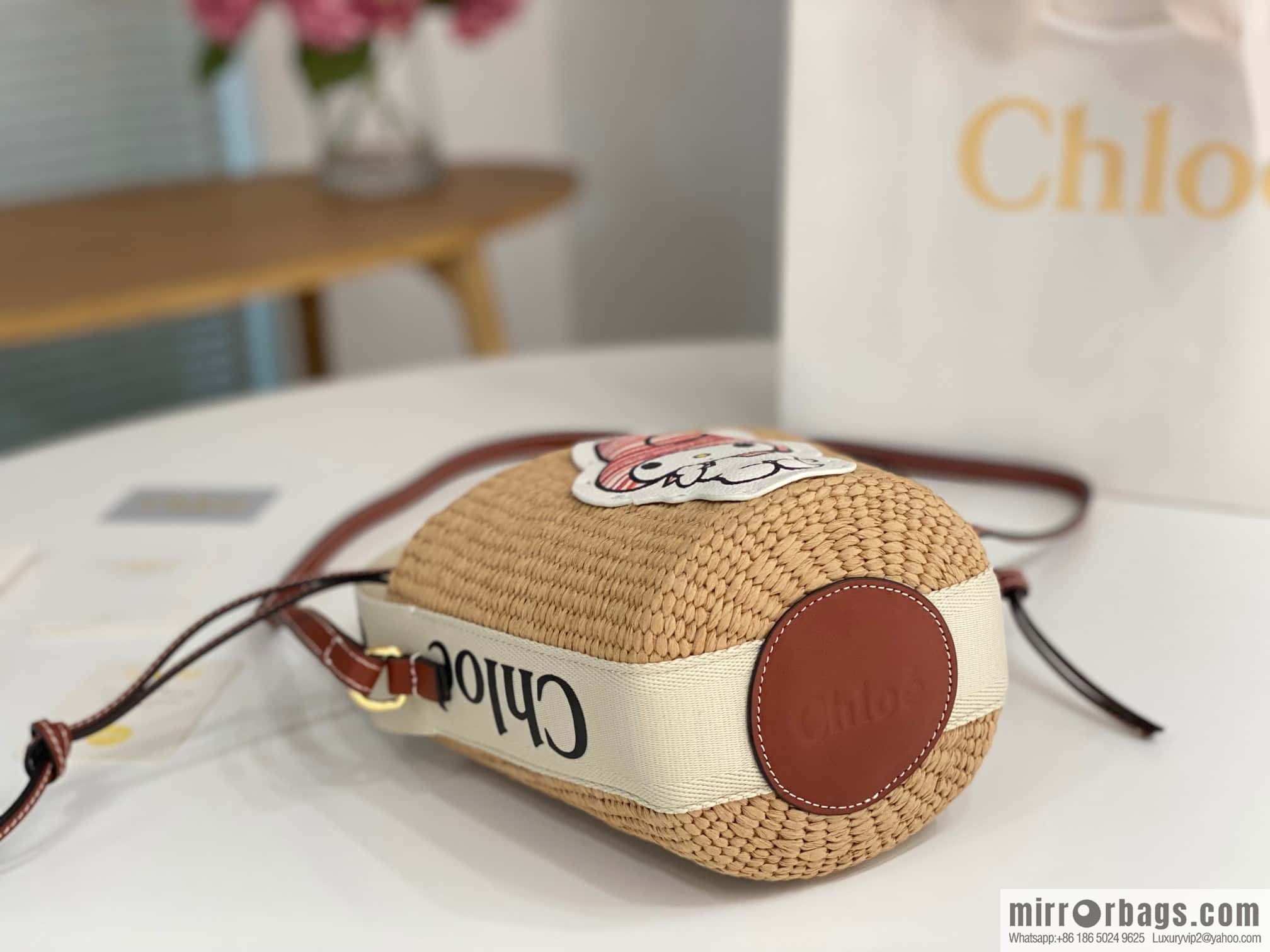 Chloe x My Melody joint, Melody straw bucket bag 17CM