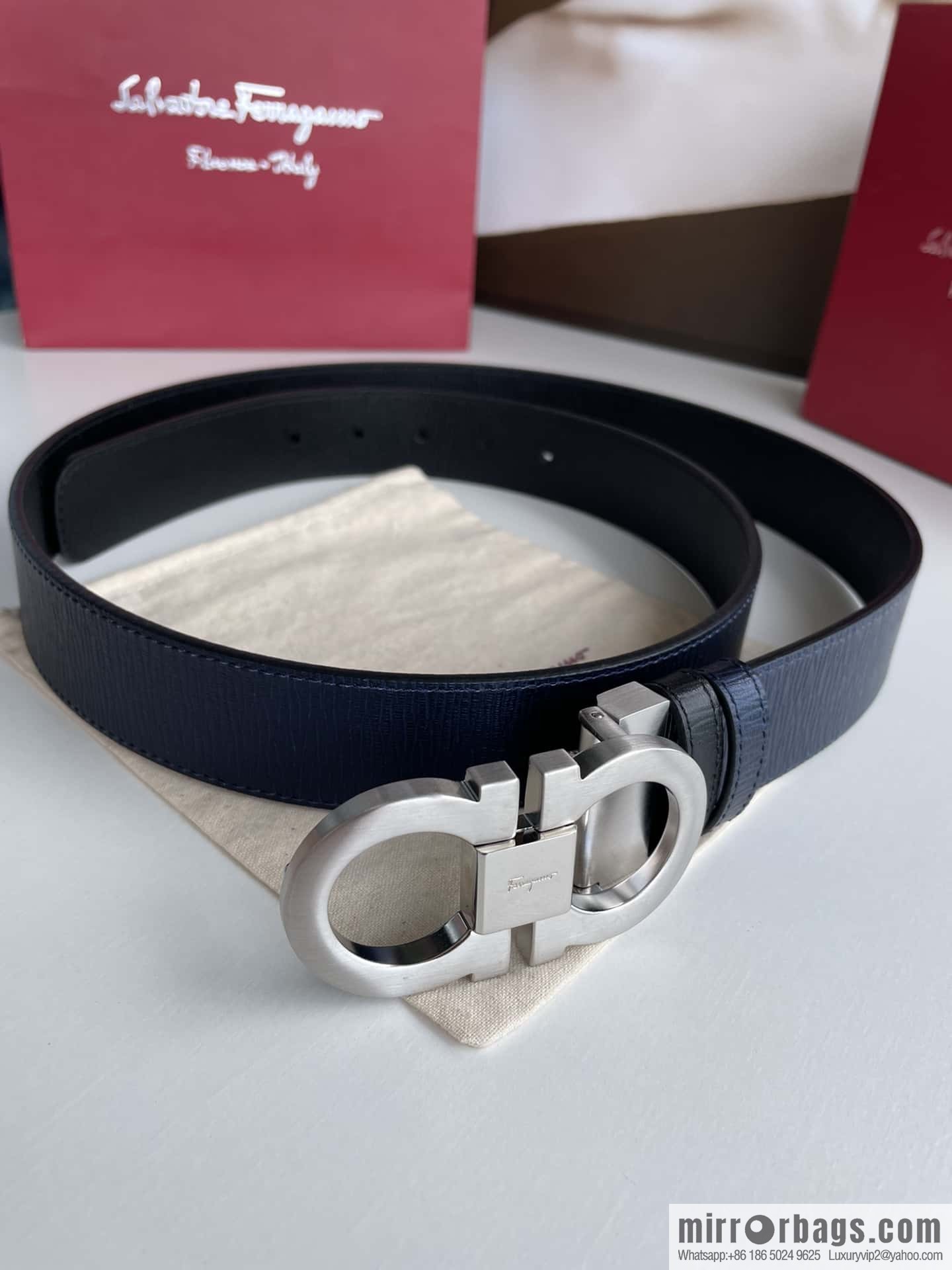 Ferragamo Ferragamo Men's Counter Vertical Metal Buckle First Layer Cowhide Double Sided External Belt 3.5cm