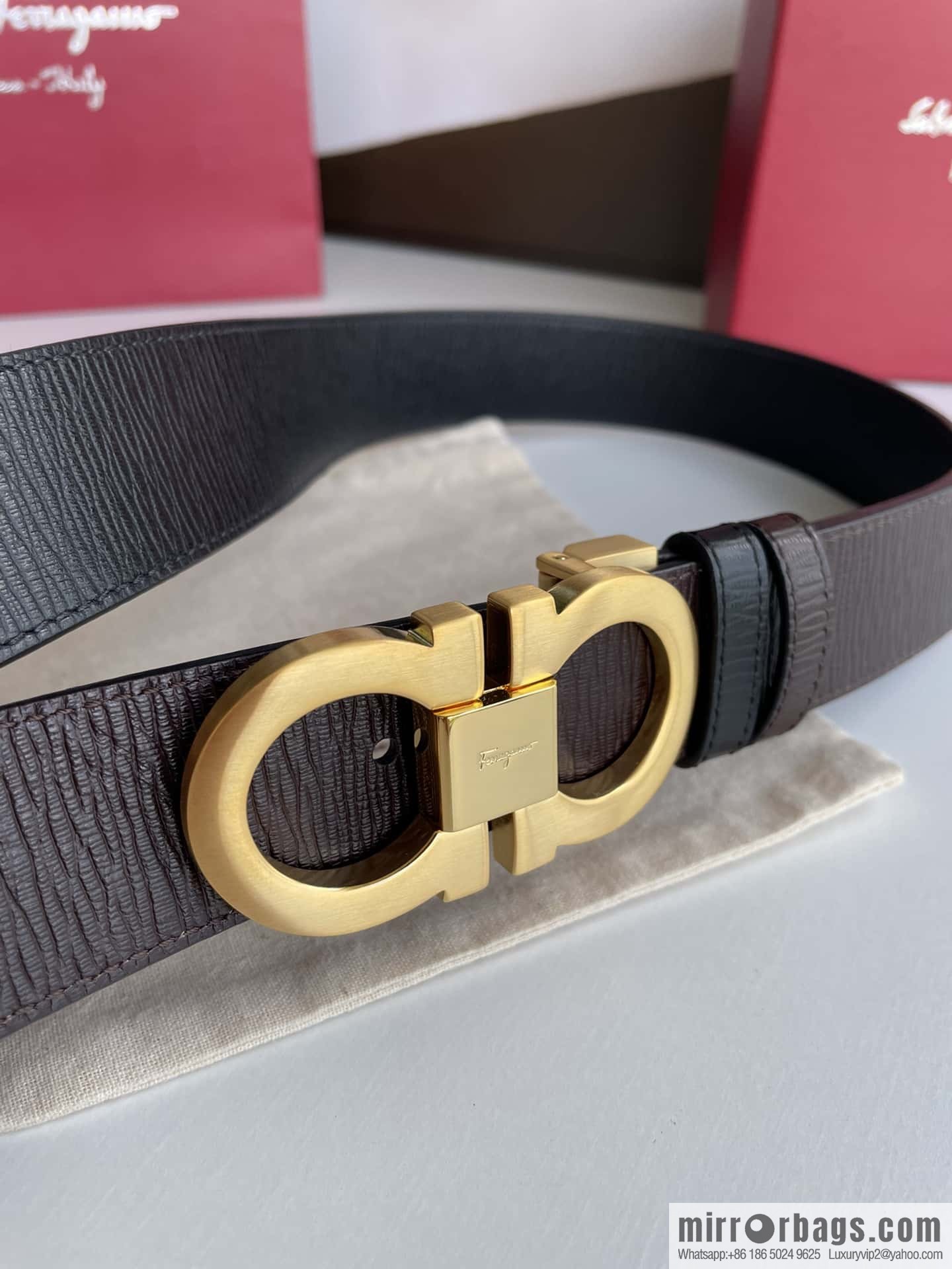 Ferragamo Ferragamo Men's Counter Vertical Metal Buckle First Layer Cowhide Double Sided External Belt 3.5cm