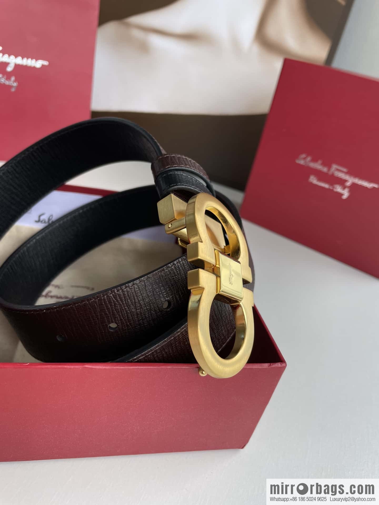 Ferragamo Ferragamo Men's Counter Vertical Metal Buckle First Layer Cowhide Double Sided External Belt 3.5cm
