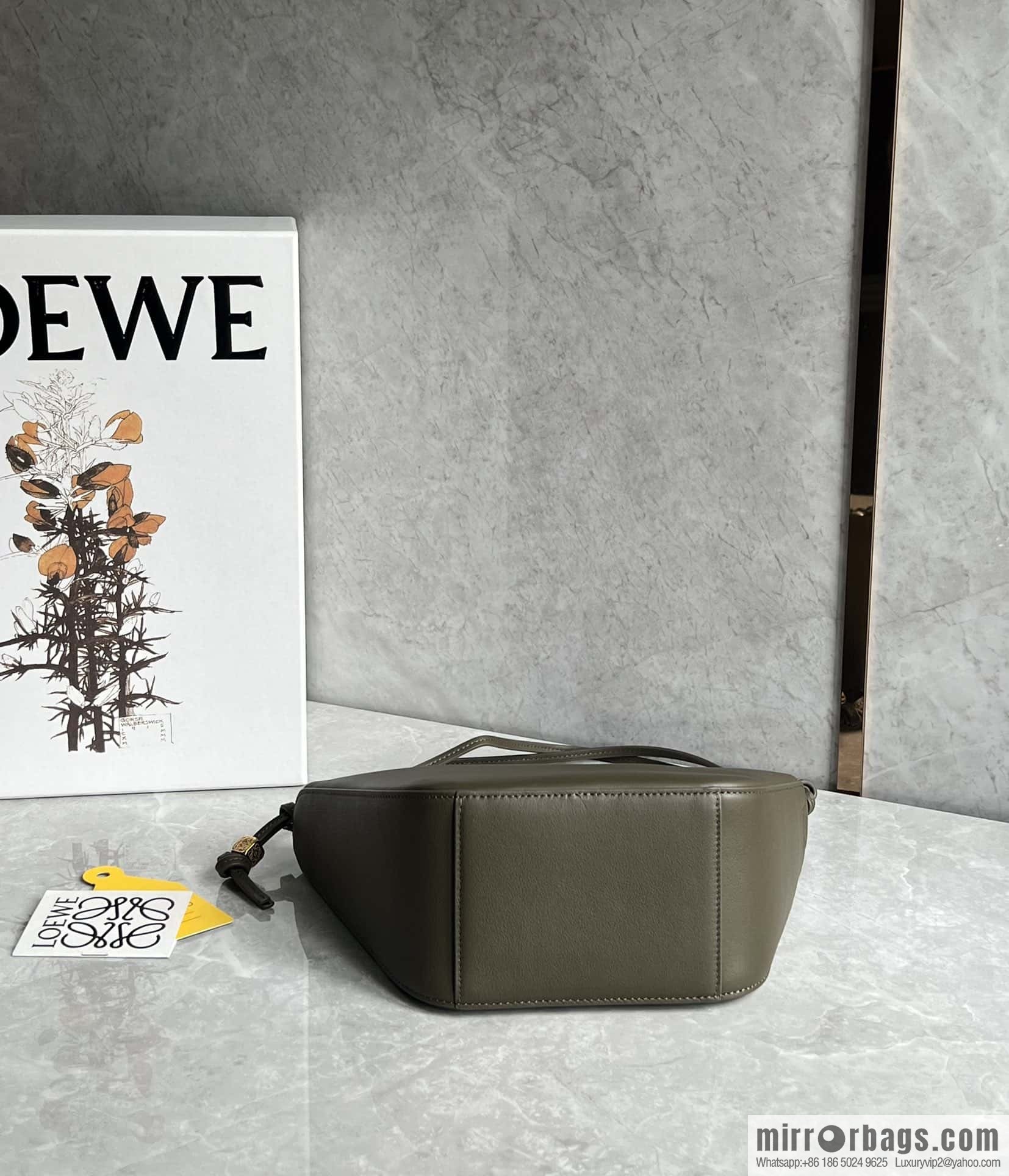 LOEWE new hammock armpit bag 0687 khaki green