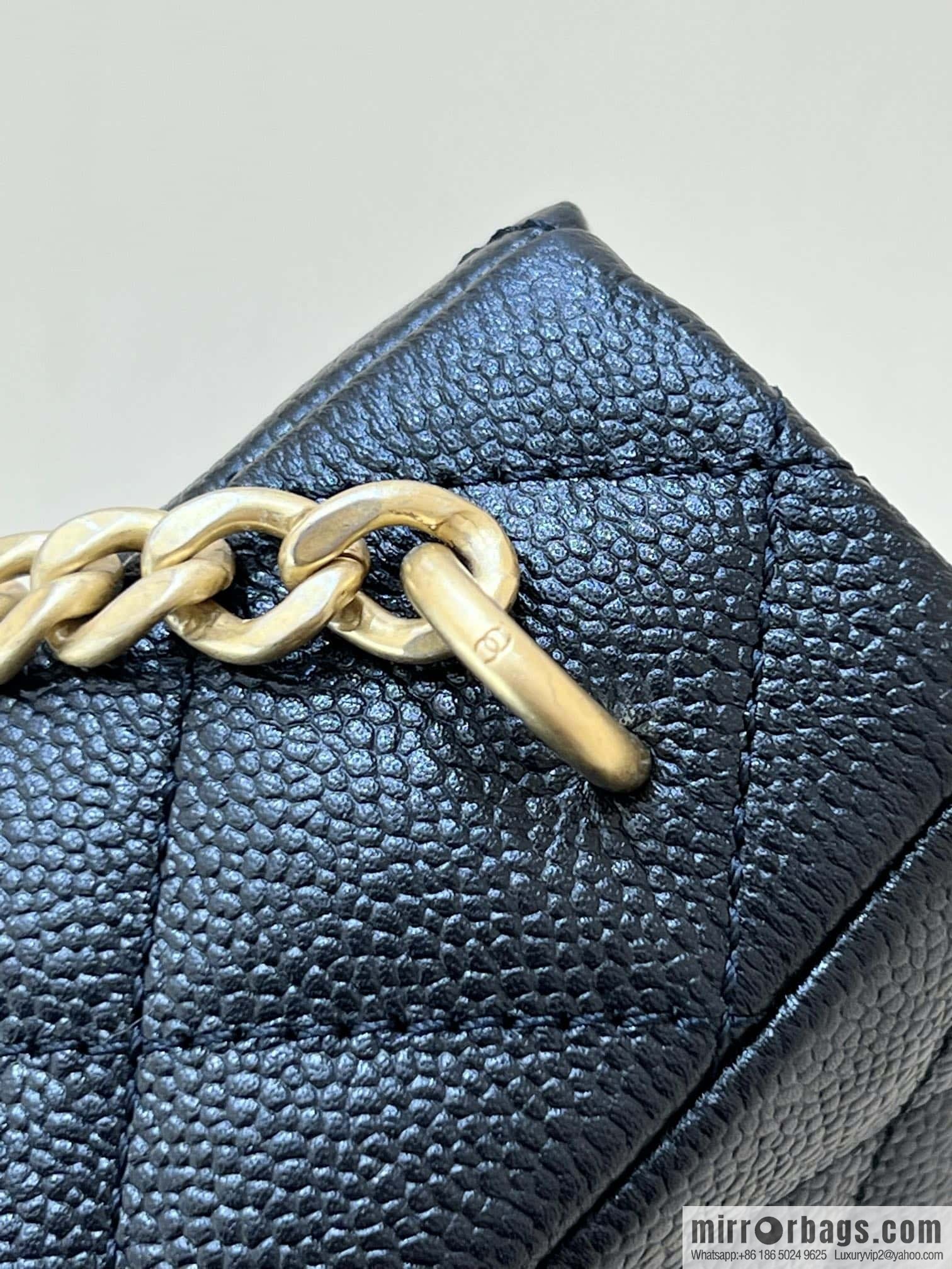 CHANEL 23P spring and summer trailer series, love adjustment buckle big explosion hobo hippie bag AS3830 black