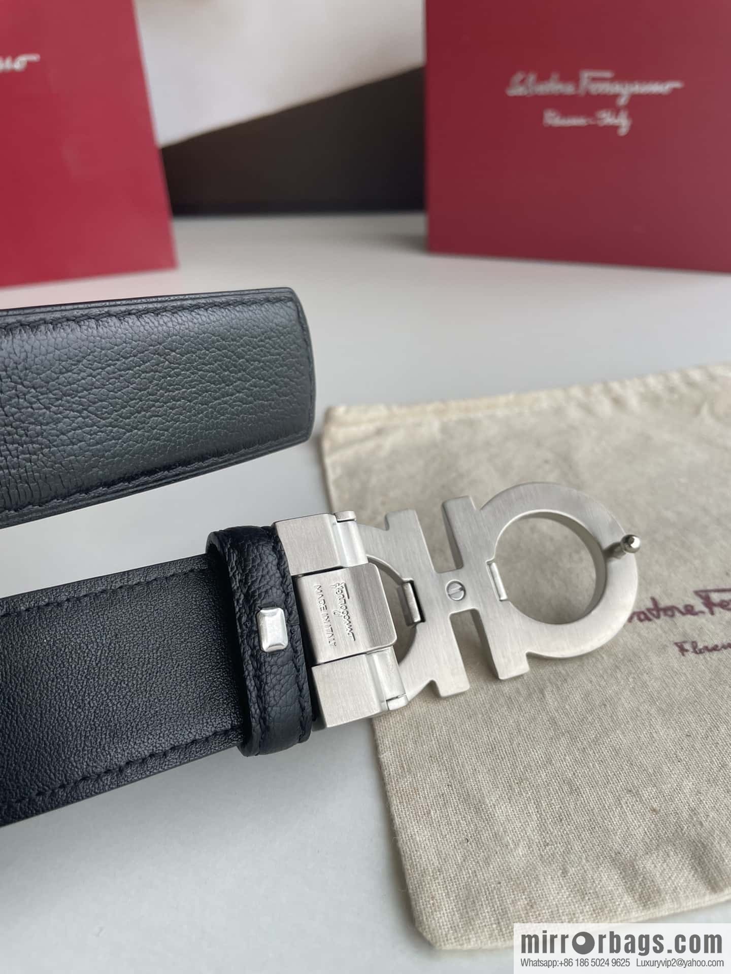 Ferragam Ferragamo, double-sided with a delicate first-layer cowhide 3.5cm belt