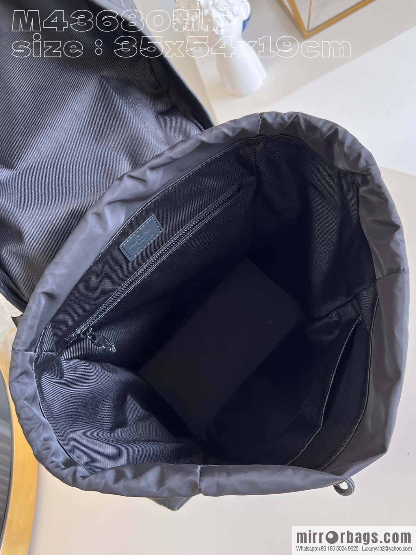 LV M43680 TREKKING backpack