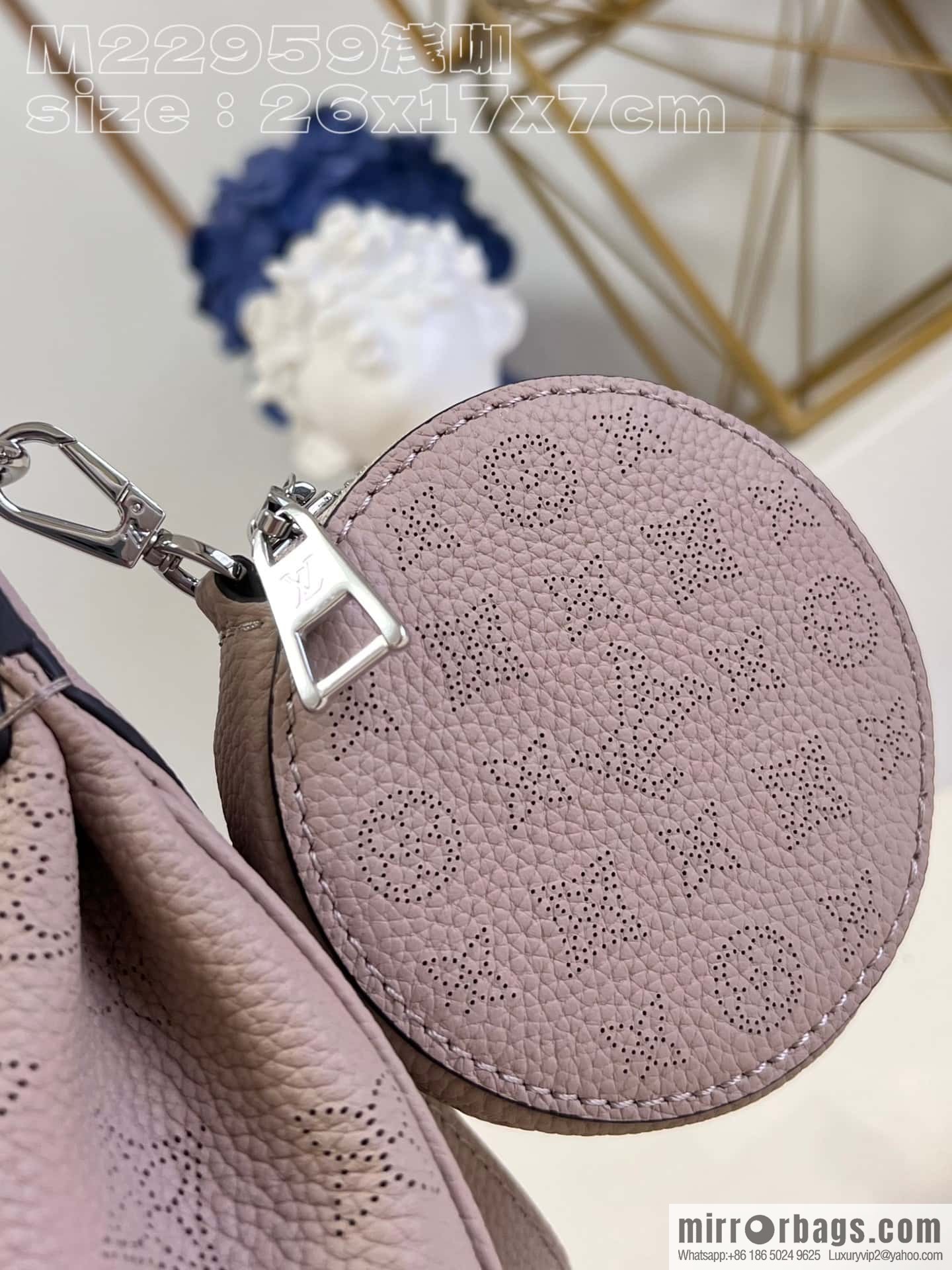 LV M22820 BAIA small handbag