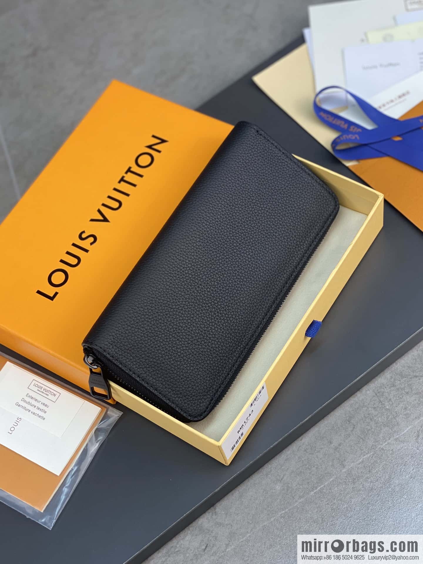 LV M81743 Zippy Wallet