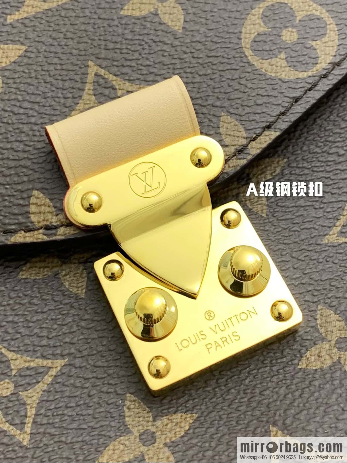 LV M44875 POCHETTE MÉTIS handbag