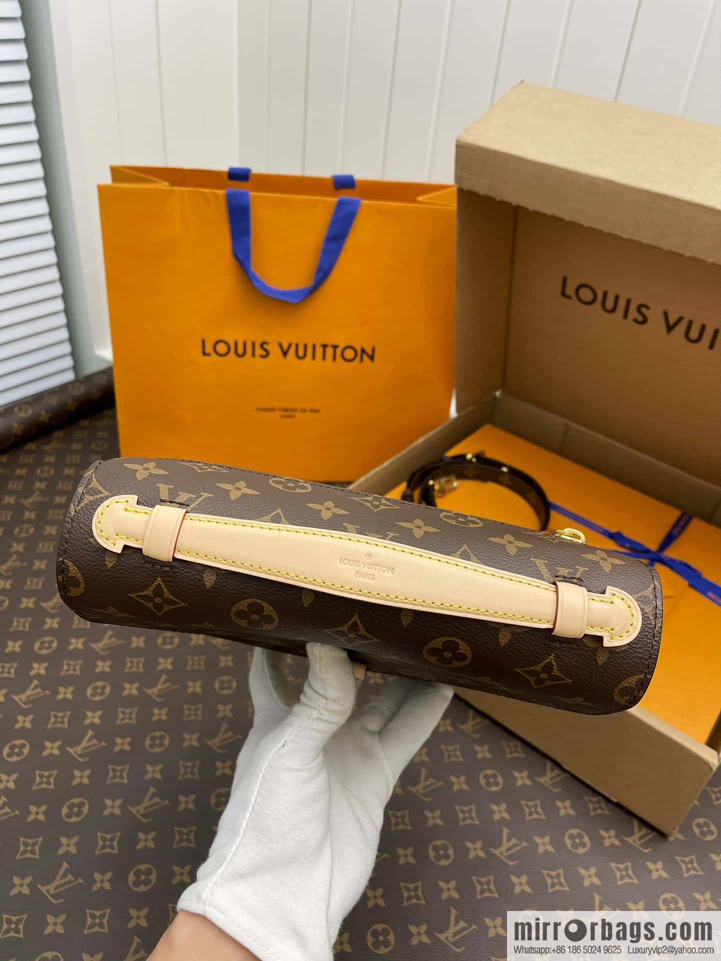 LV M44875 POCHETTE MÉTIS handbag