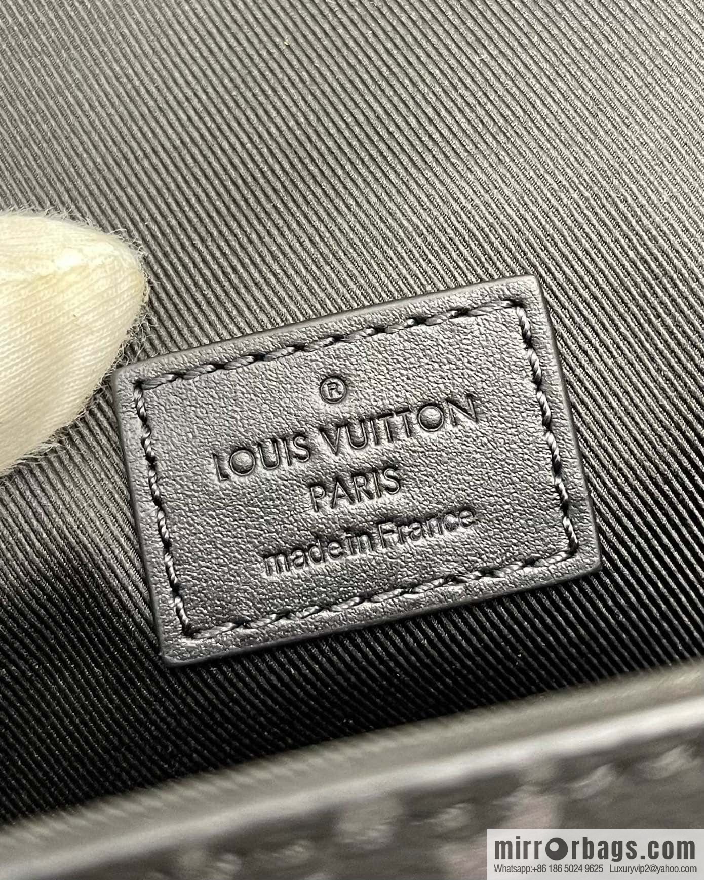 LV M81783 STEAMER mini handbag
