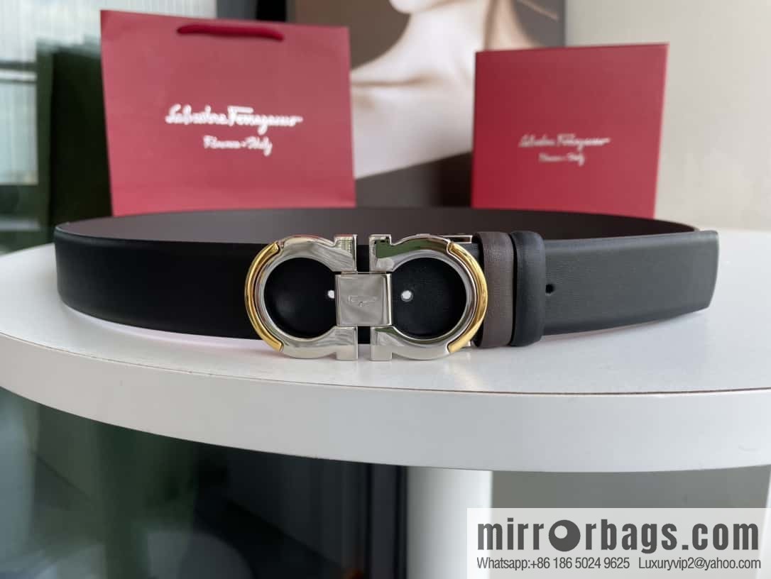 Ferragamo's new 3.5cm Gancio double-circle intercolored edge metal clip buckle, with the first layer of cowhide belt