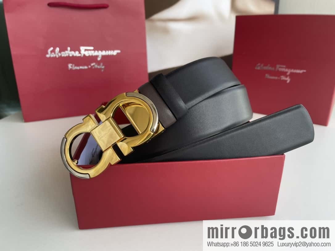 Ferragamo's new 3.5cm Gancio double-circle intercolored edge metal clip buckle, with the first layer of cowhide belt