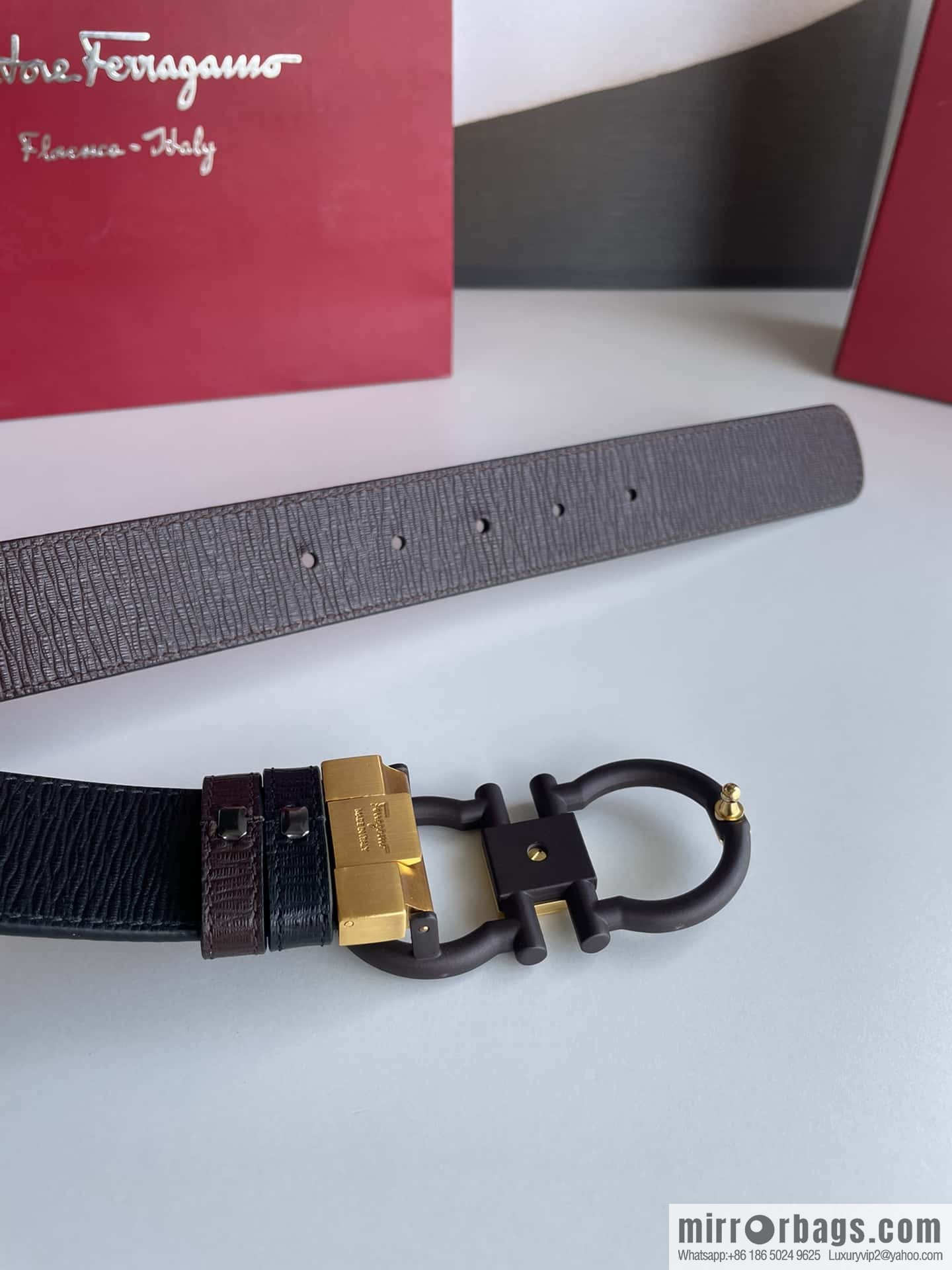 Salvatore Ferragamo Men's 3.5cm Delicate Double Circle Horseshoe Counter Version Metal Buckle Imported First Layer Cowhide Embossed Belt