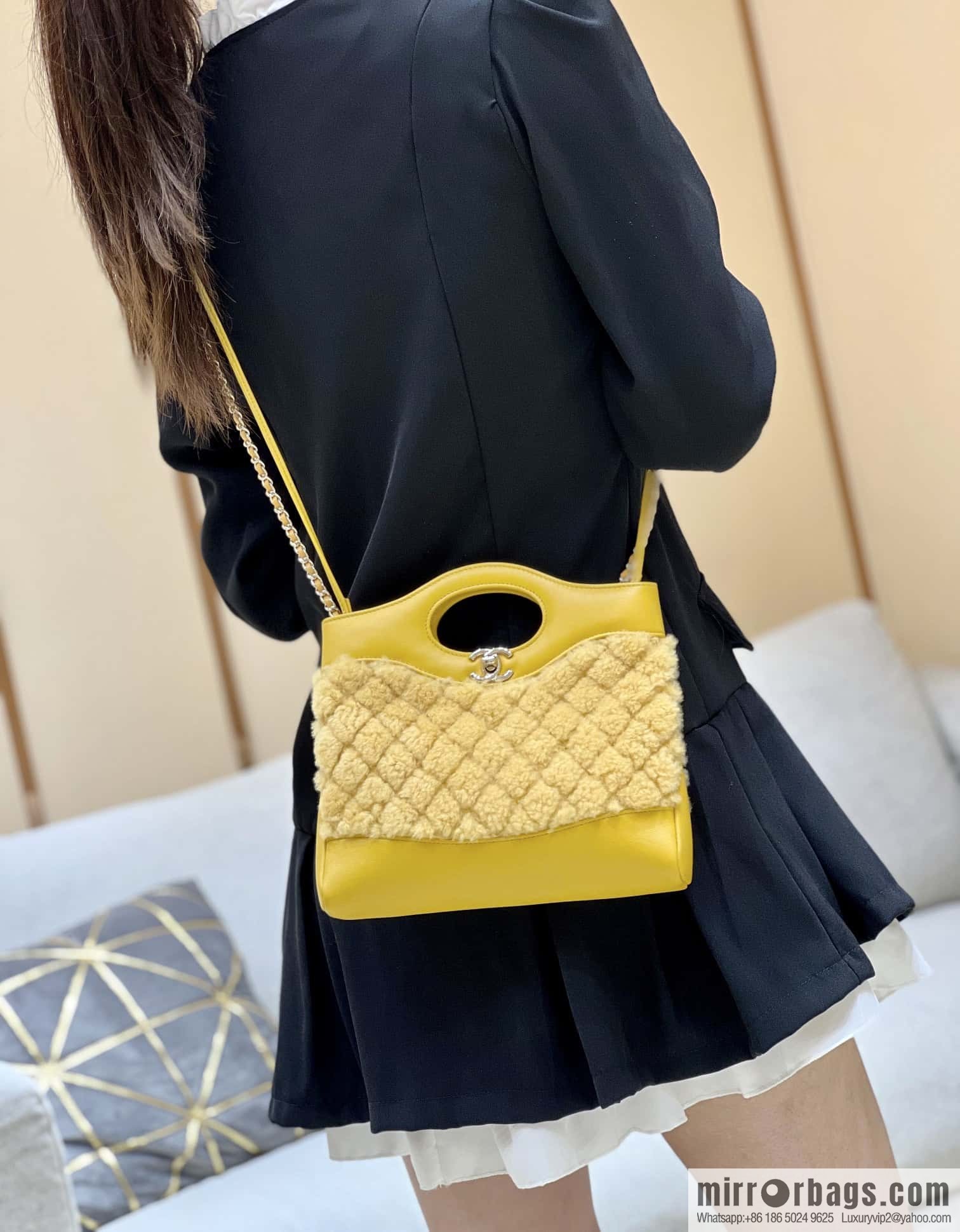 CHANEL 23A mini 31bag limited edition woolen mini AS4133