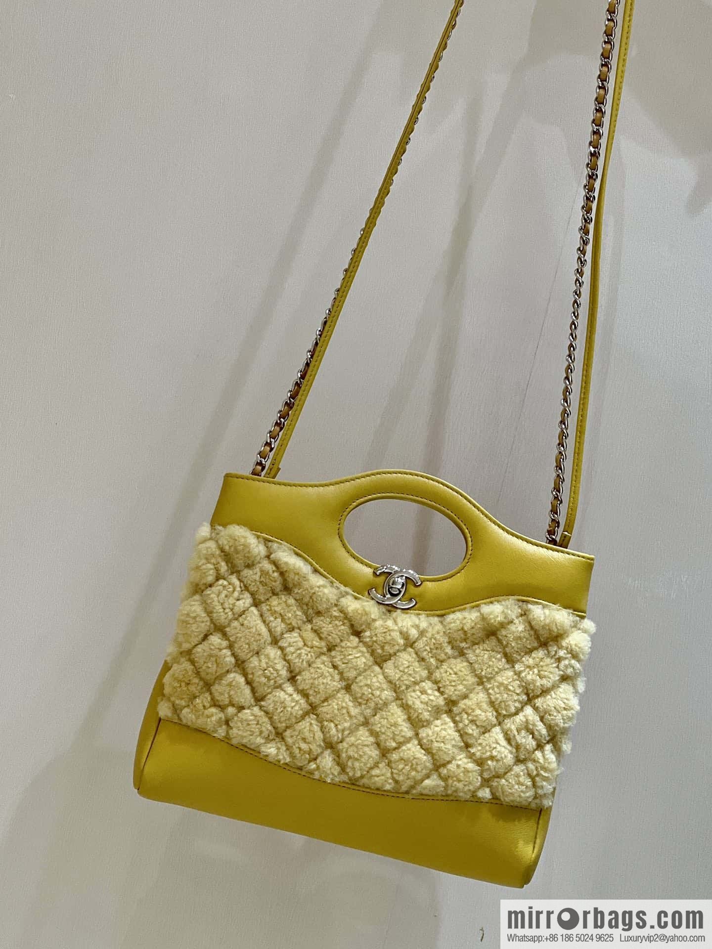 CHANEL 23A mini 31bag limited edition woolen mini AS4133