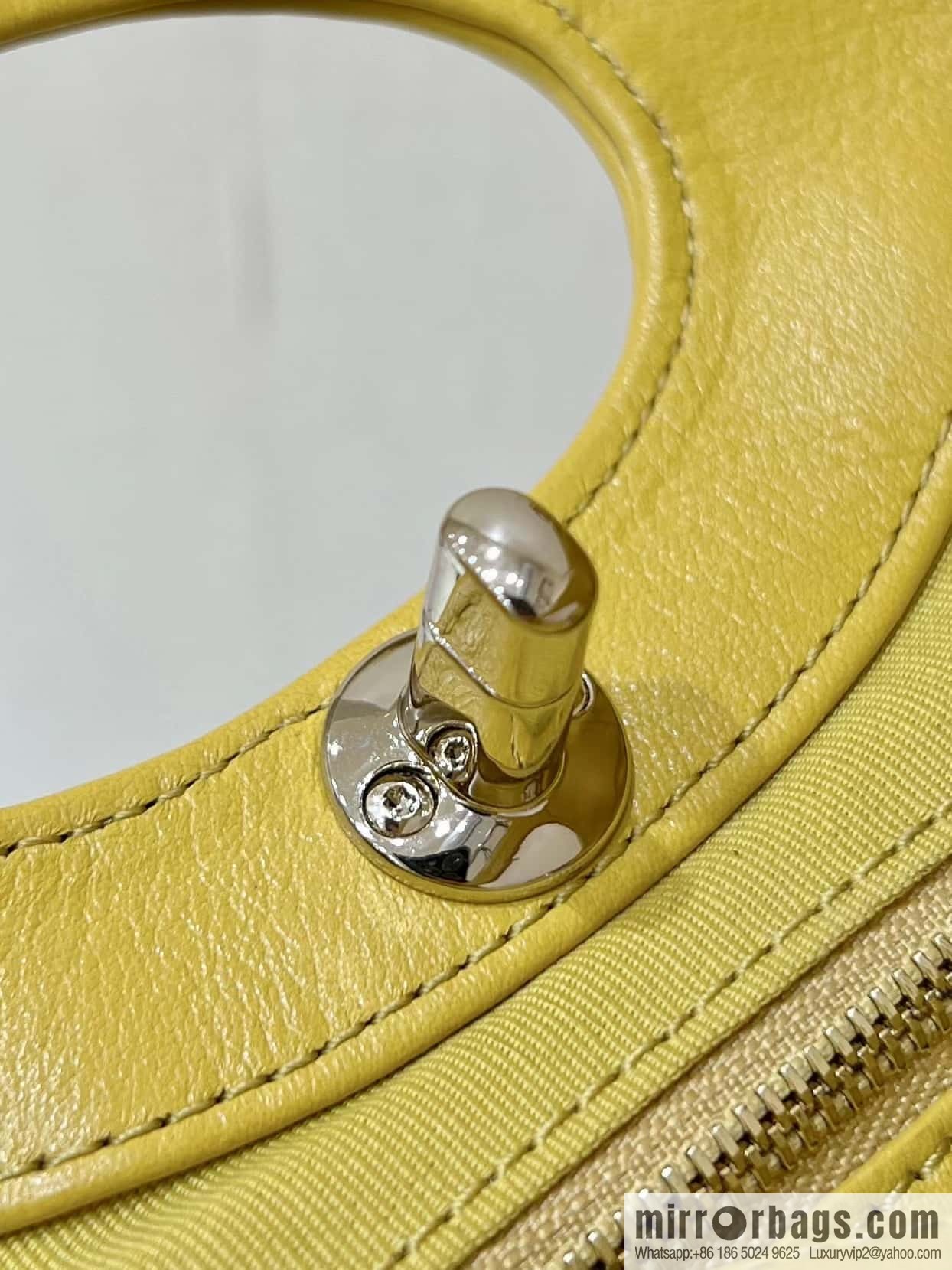 CHANEL 23A mini 31bag limited edition woolen mini AS4133