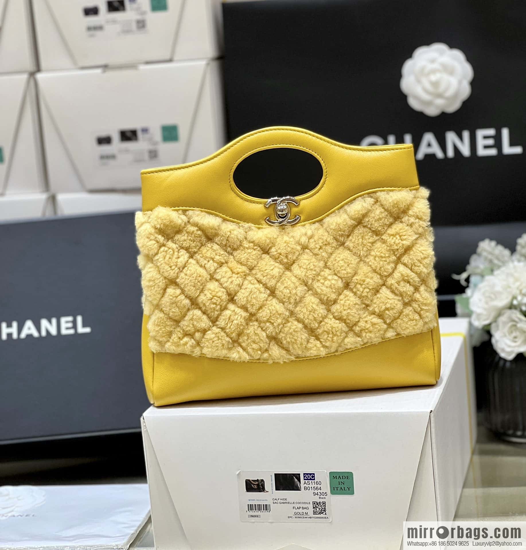 CHANEL 23A mini 31bag limited edition woolen mini AS4133