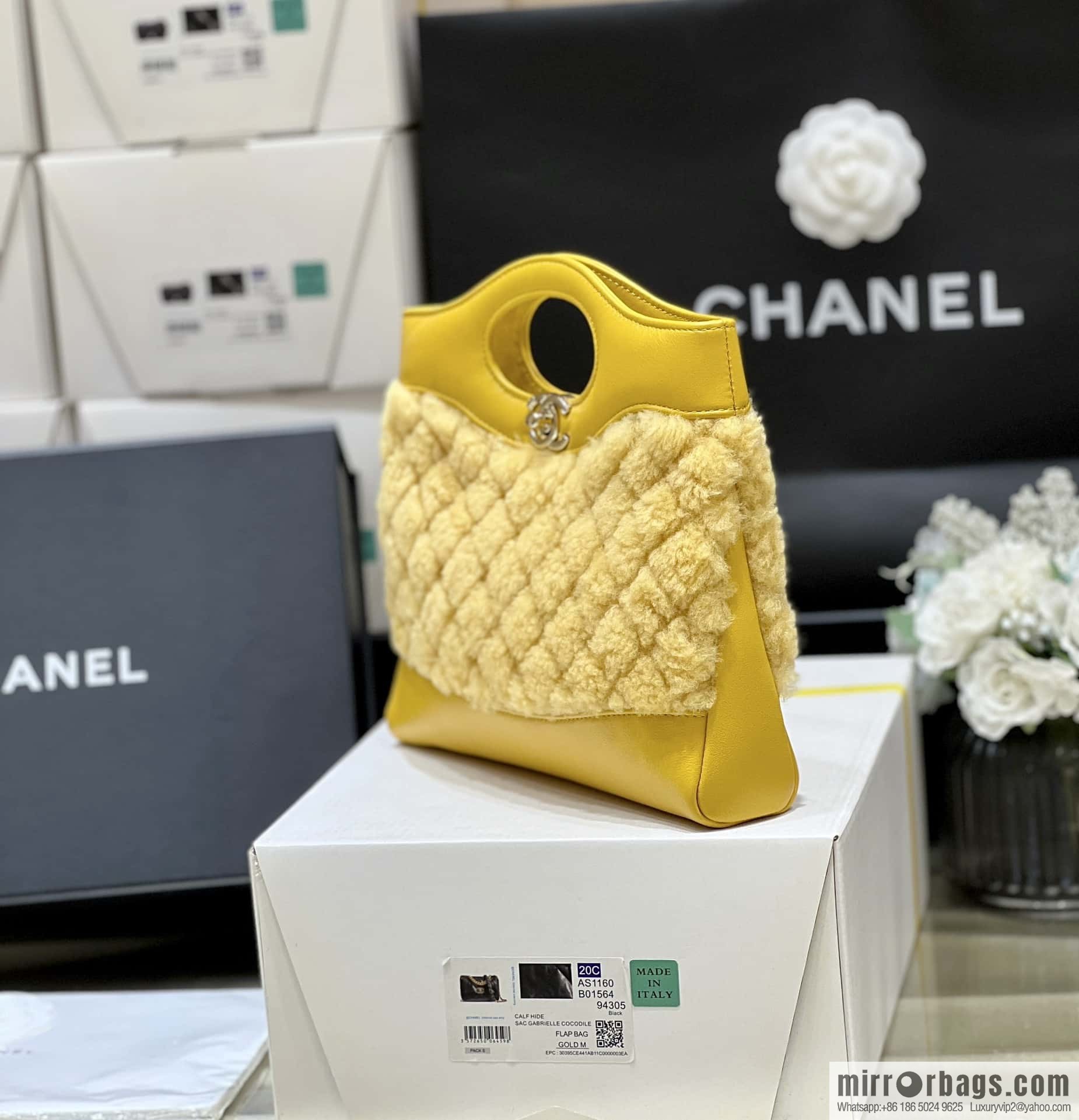 CHANEL 23A mini 31bag limited edition woolen mini AS4133
